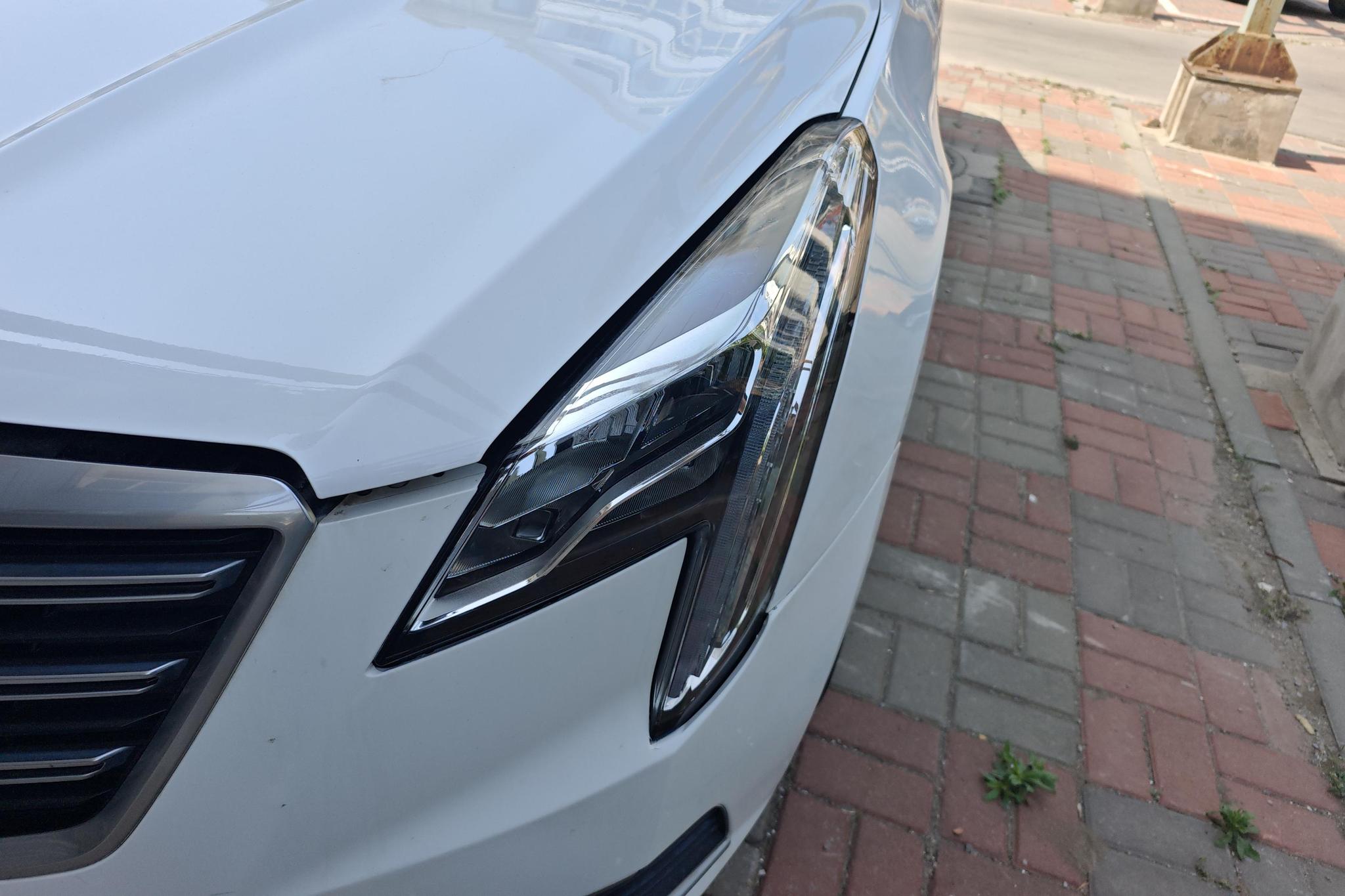 Cadillac XTS 2018 28T