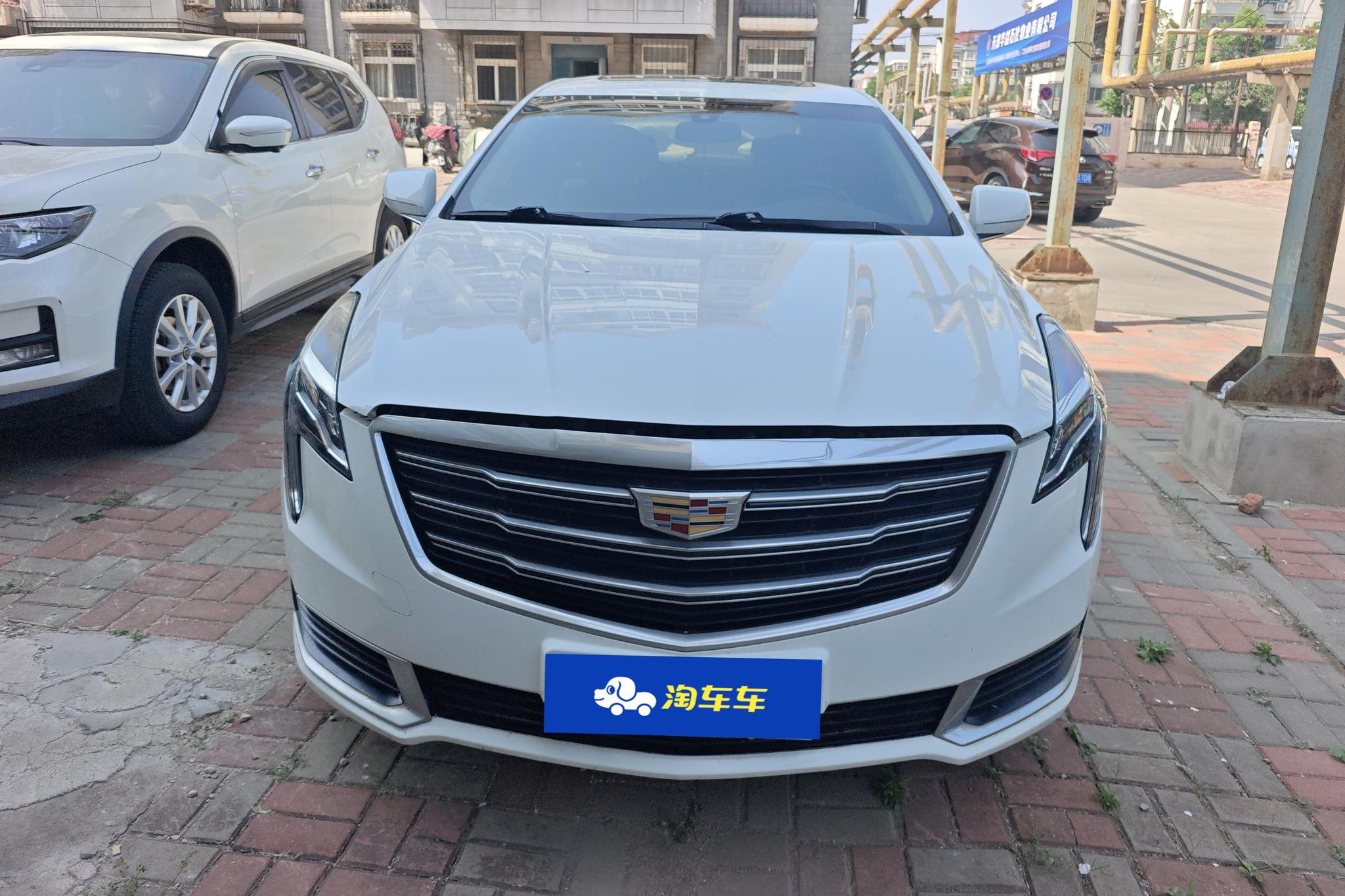 Cadillac XTS 2018 28T