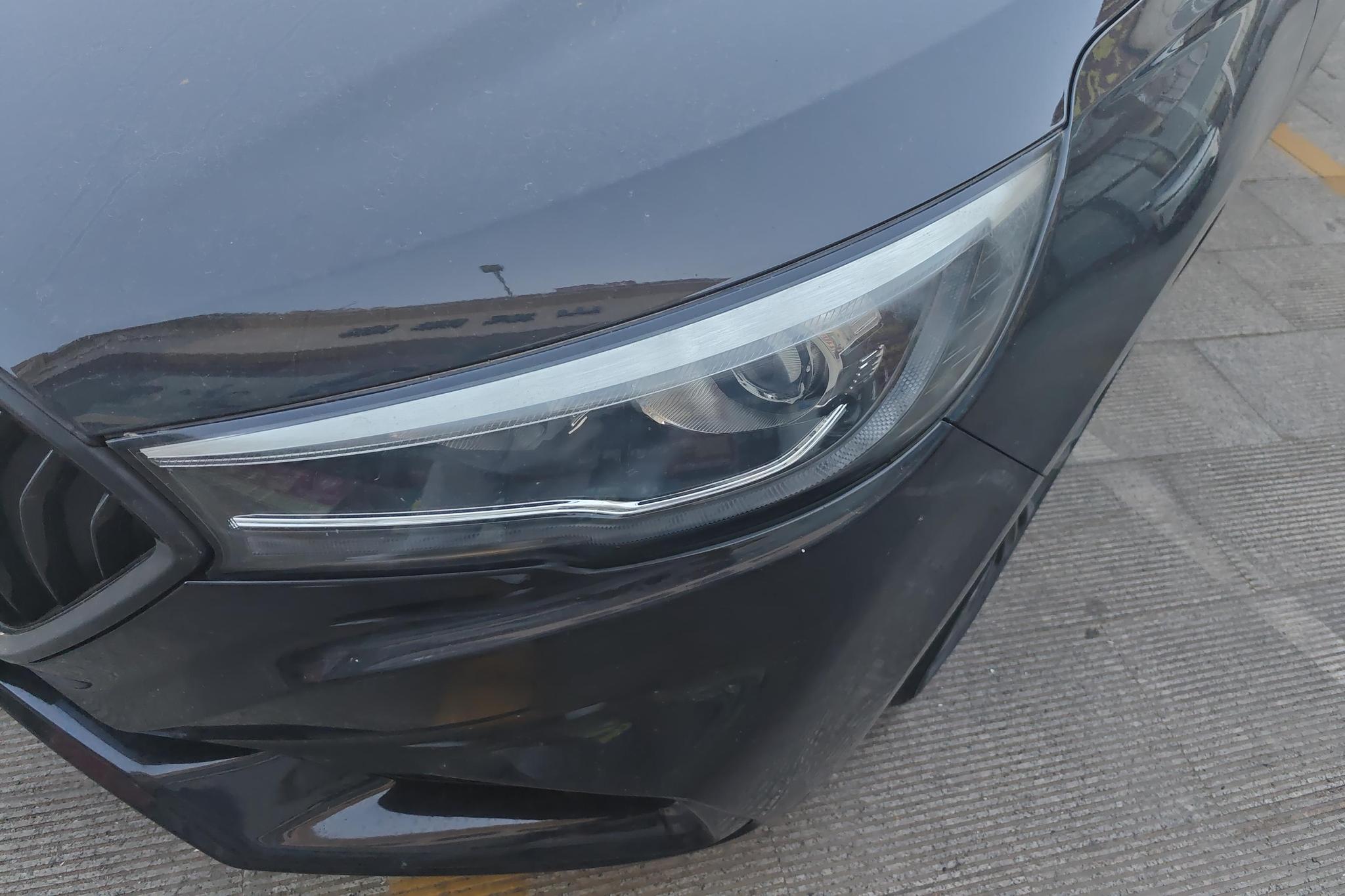 Hongqi H5 2020 1.5T DCT