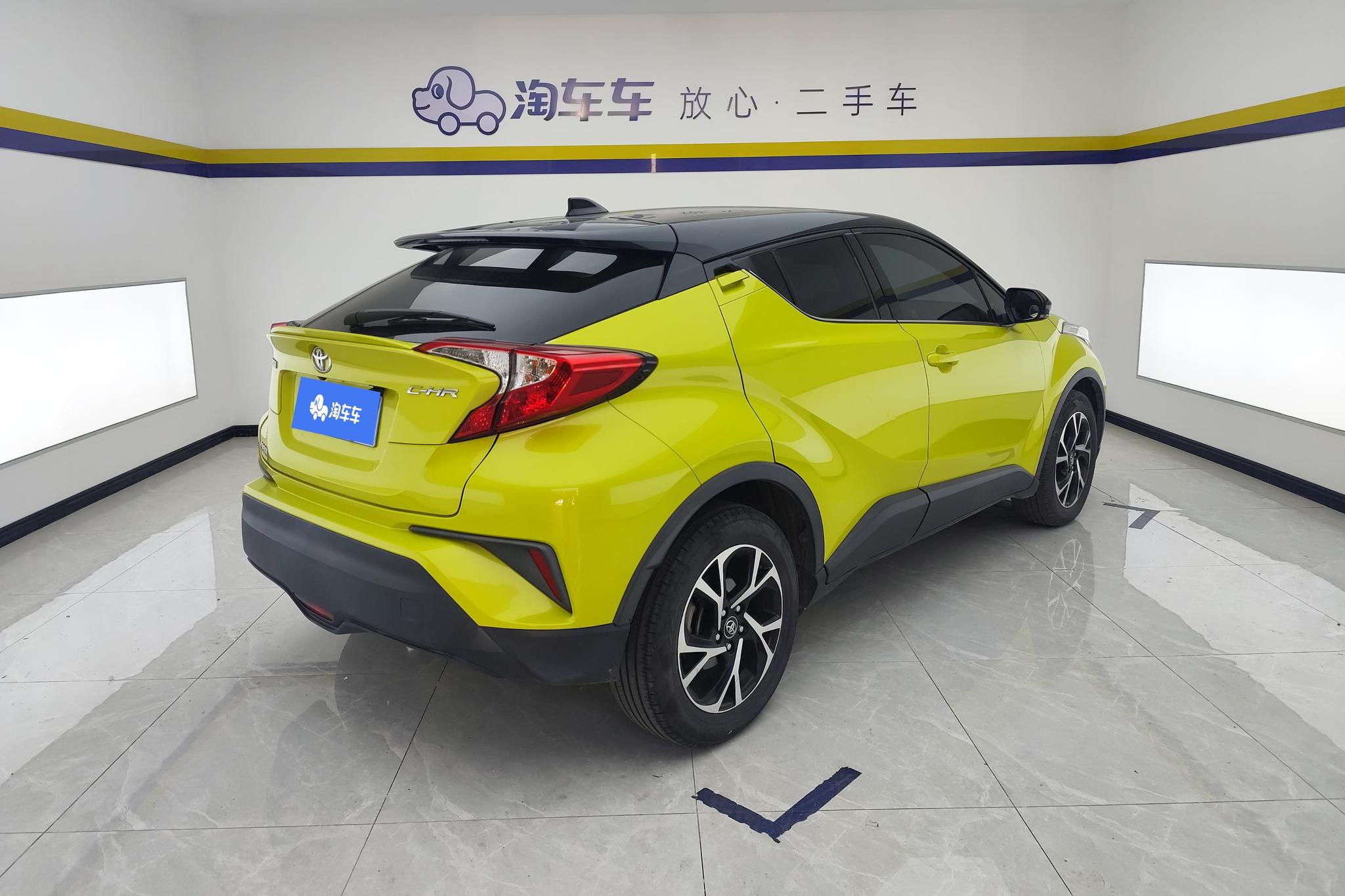 Toyota C-HR 2018 2.0L Lead VI
