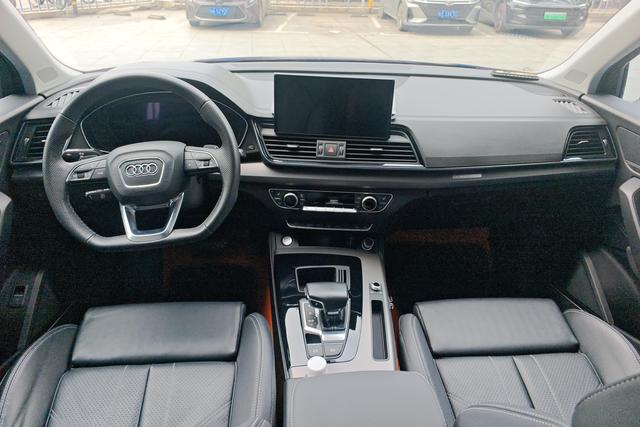 Audi Q5L id 4321078 из Китая 12