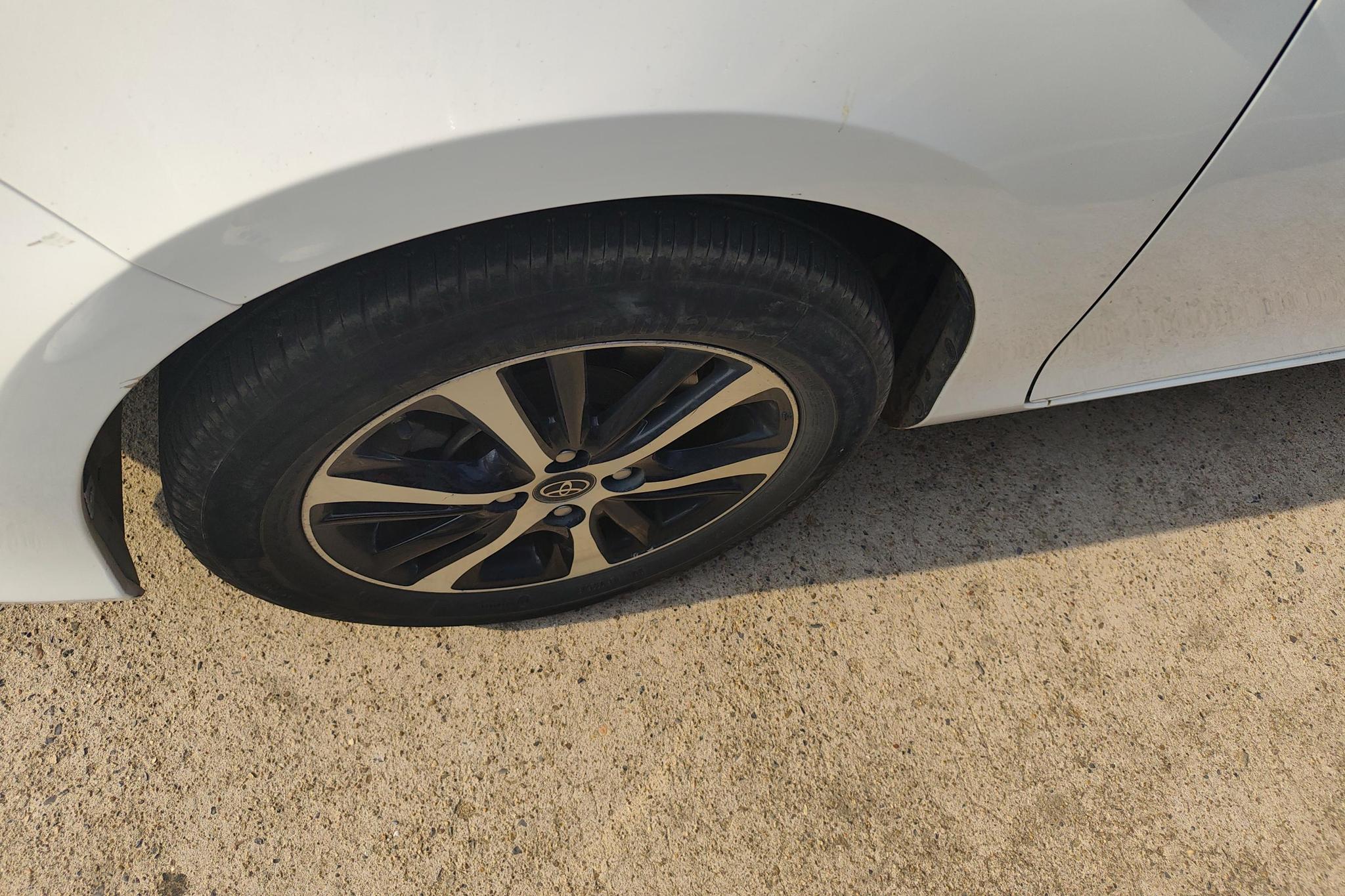 Toyota Yaris L Zhixiang YARIS L 2020 1.5L CVT Lead