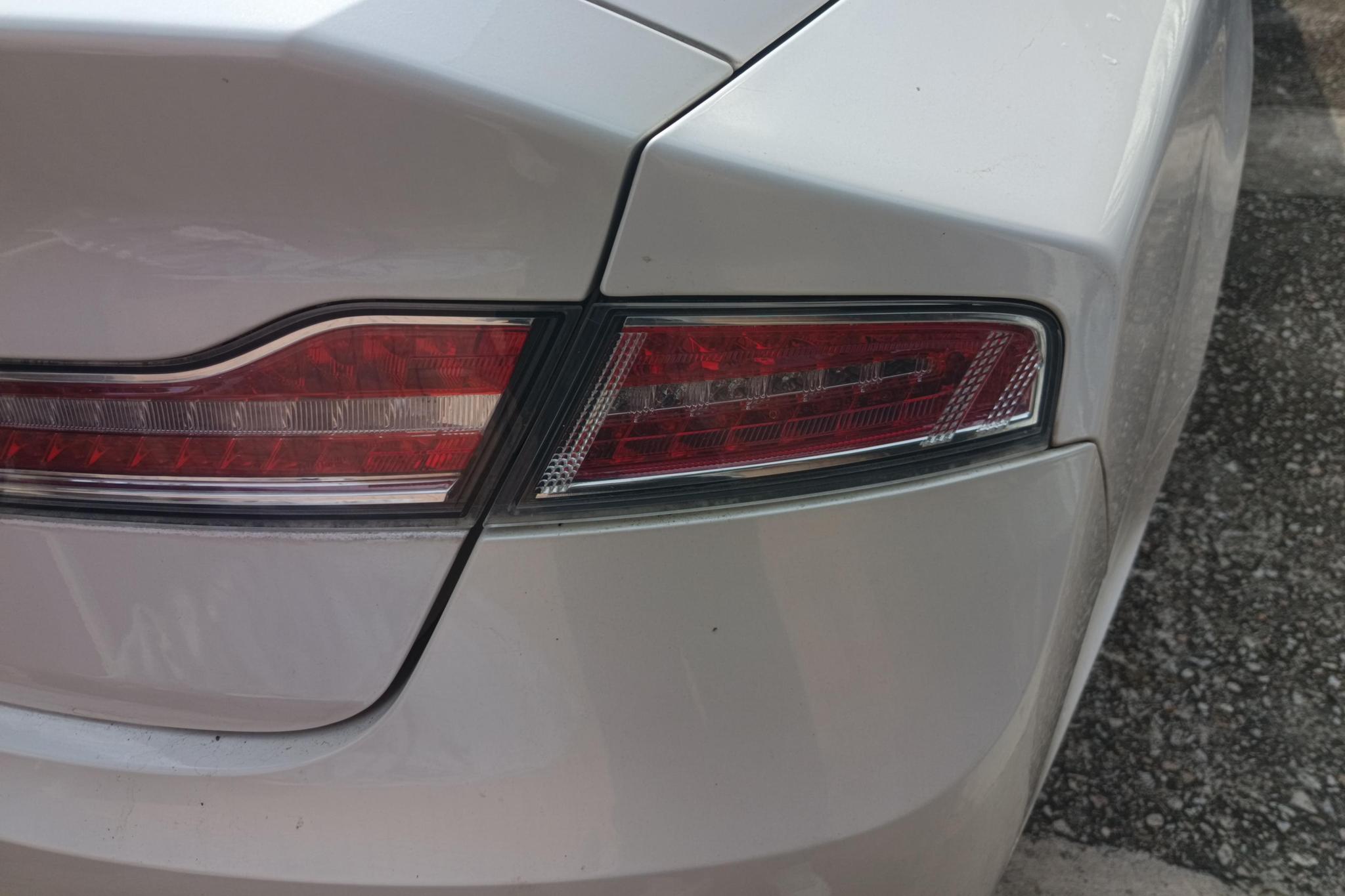 Lincoln MKZ 2019 2.0T Premium V