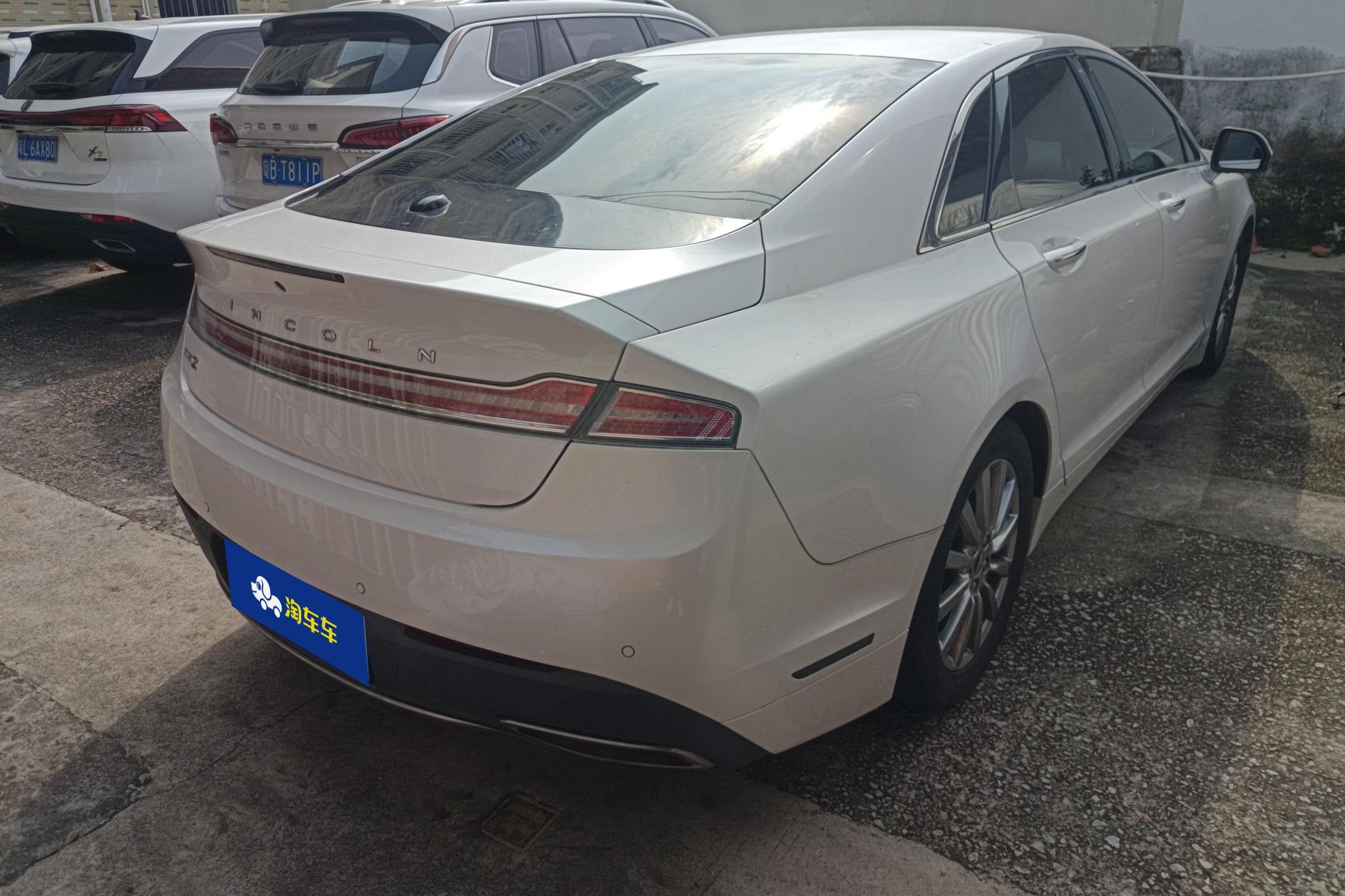 Lincoln MKZ 2019 2.0T Premium V