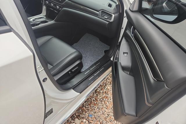 Honda Accord 2022 Белый из Китая, фото 4
