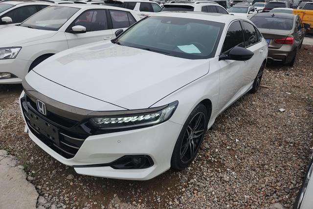 Honda Accord id 4321124 из Китая 9