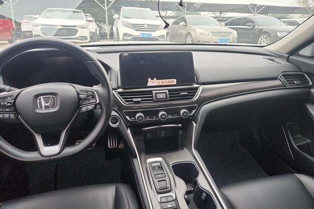 Honda Accord id 4321124 из Китая 11