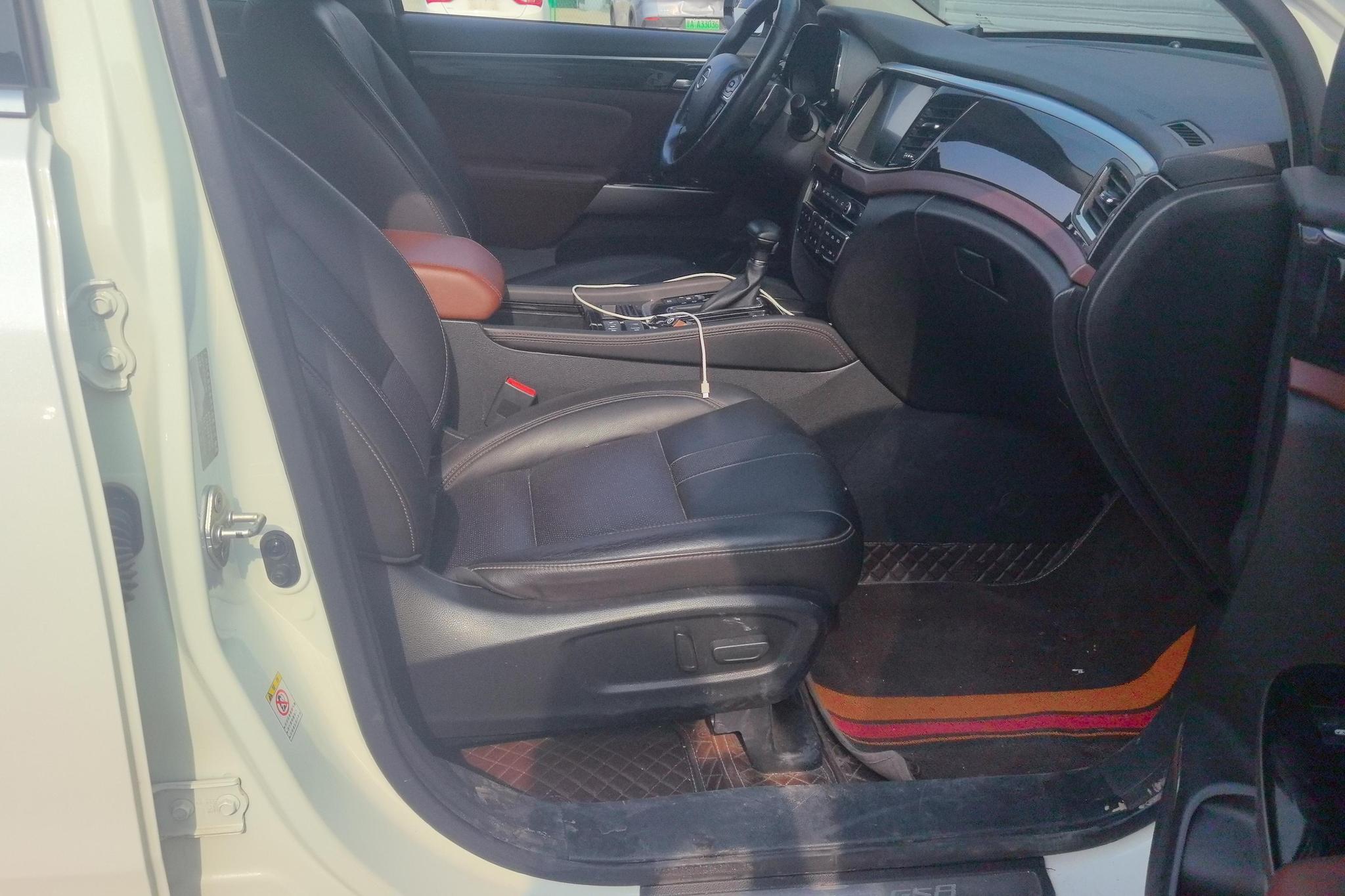GAC GS8 2019 390T Luxury Smart Connect 7 мест