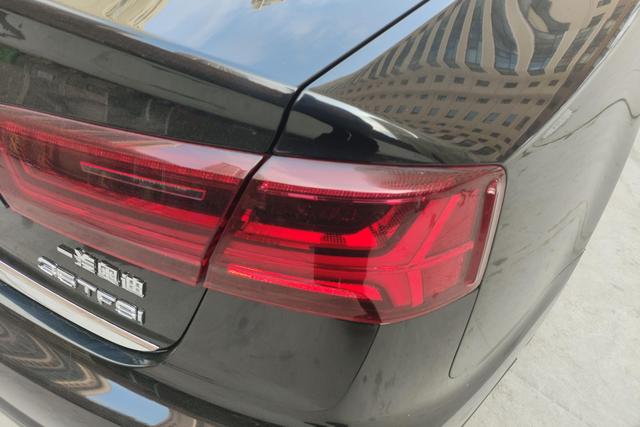 Audi A6L 2016 TFSI — фото 7