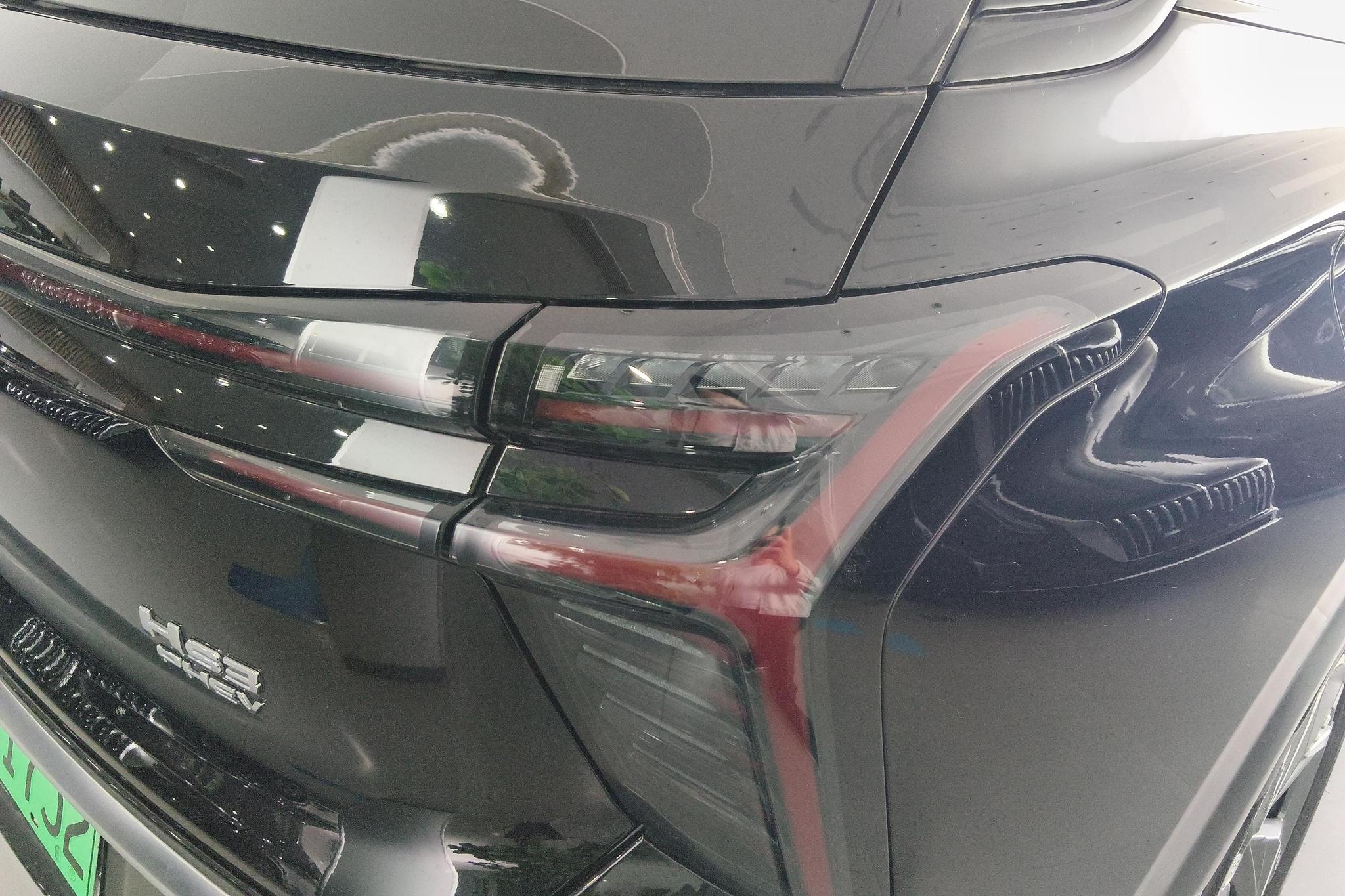 Hongqi HS3 PHEV 2024 115km