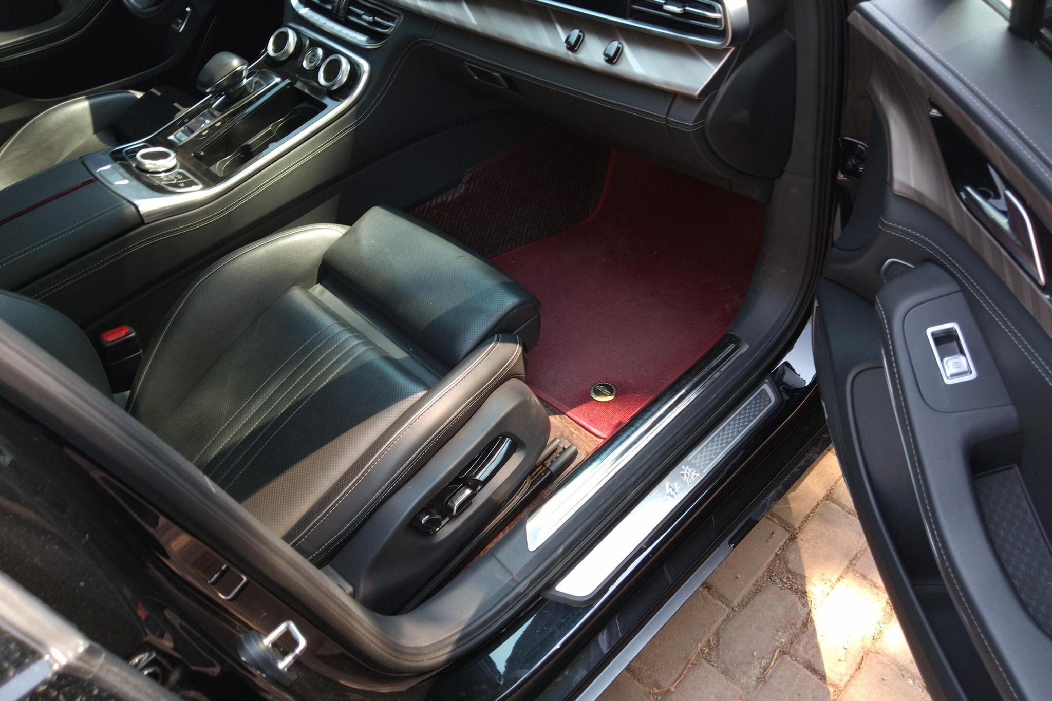Hongqi H9 2020 2.0T