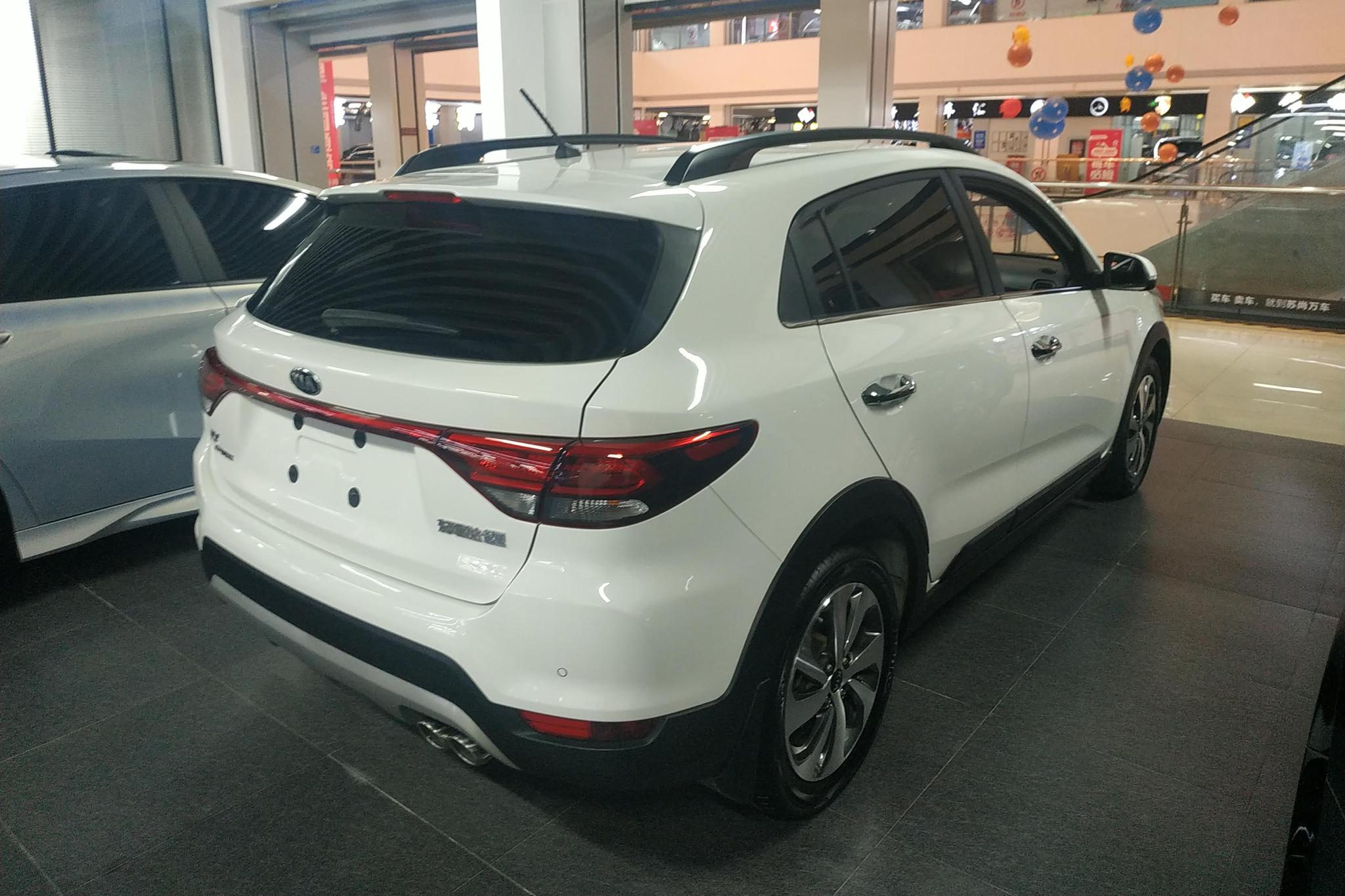 Kia KX CROSS 2017 1.4L AT GLS
