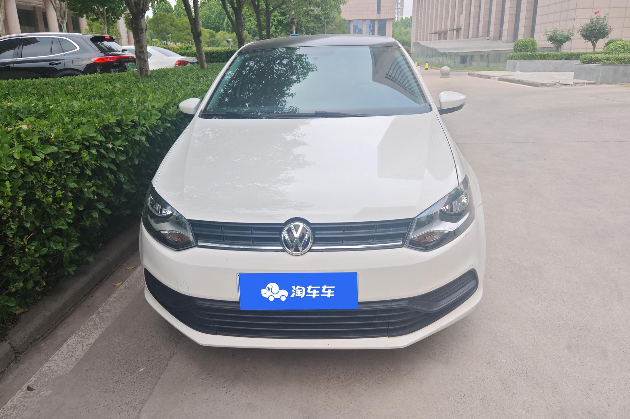 Volkswagen Polo 2014 1.4L MT