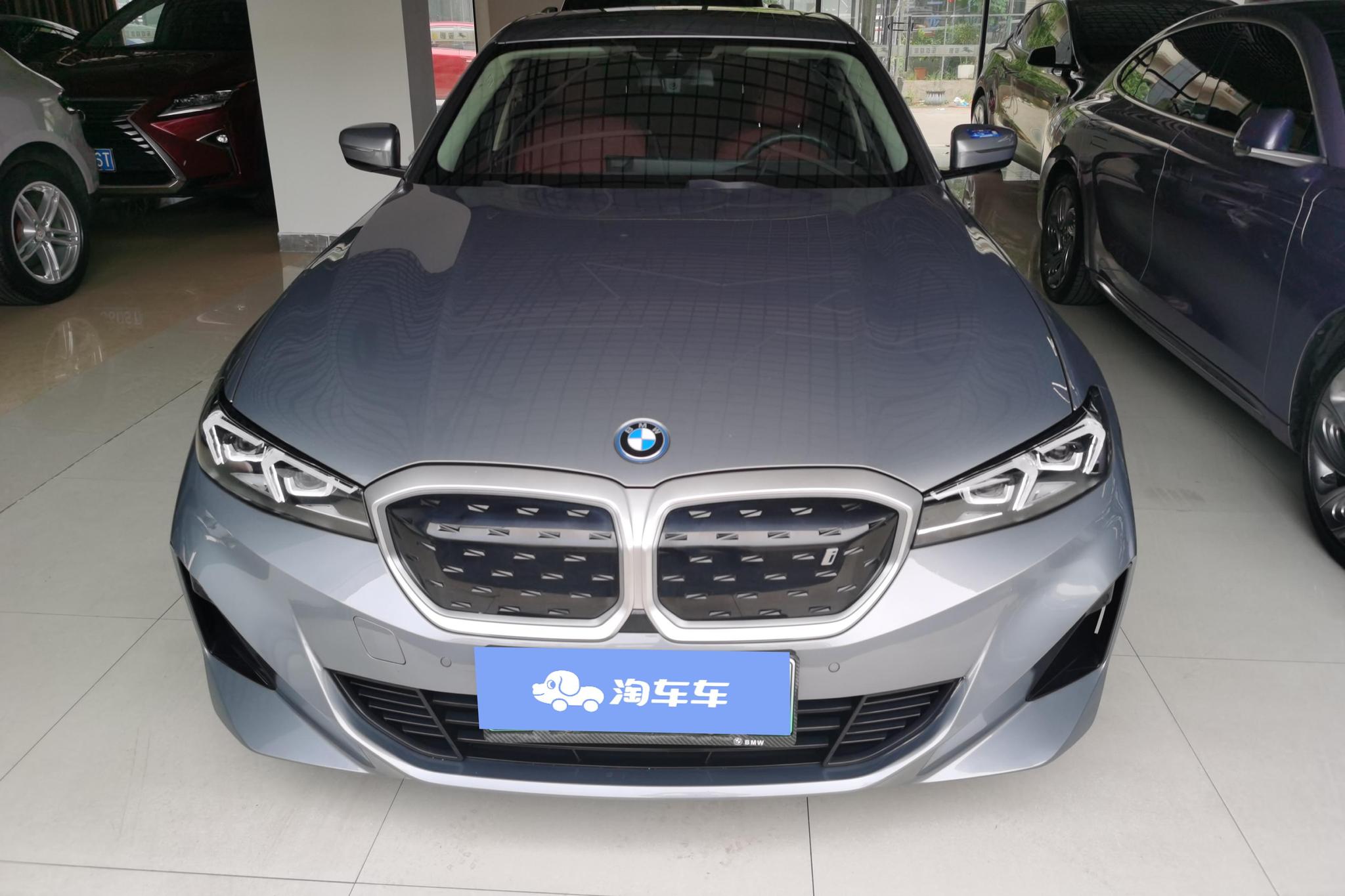 BMW i3 2022 eDrive35L