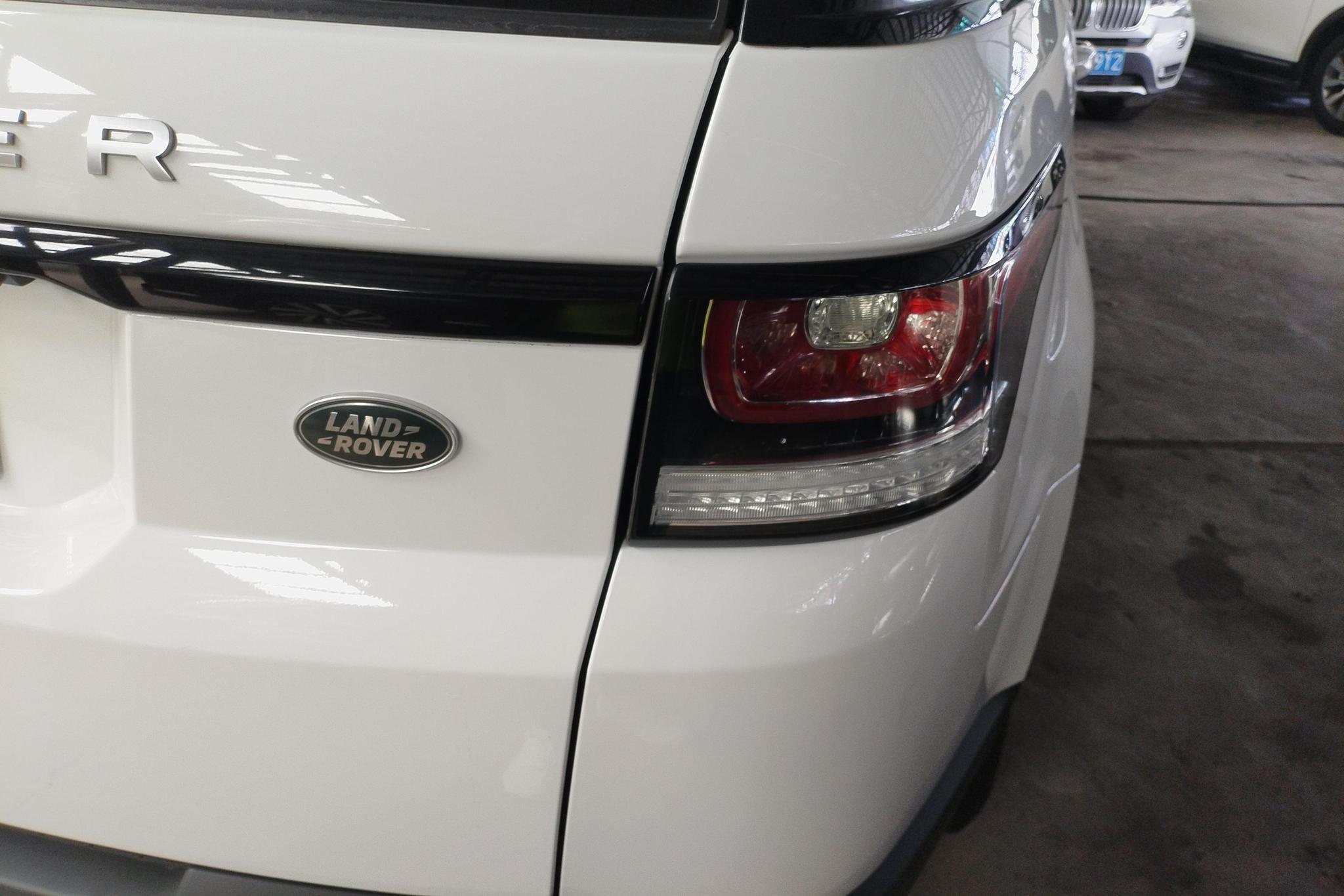 Land Rover Range Rover Sport Sport 2016 3.0 V6 SC HSE DYNAMIC