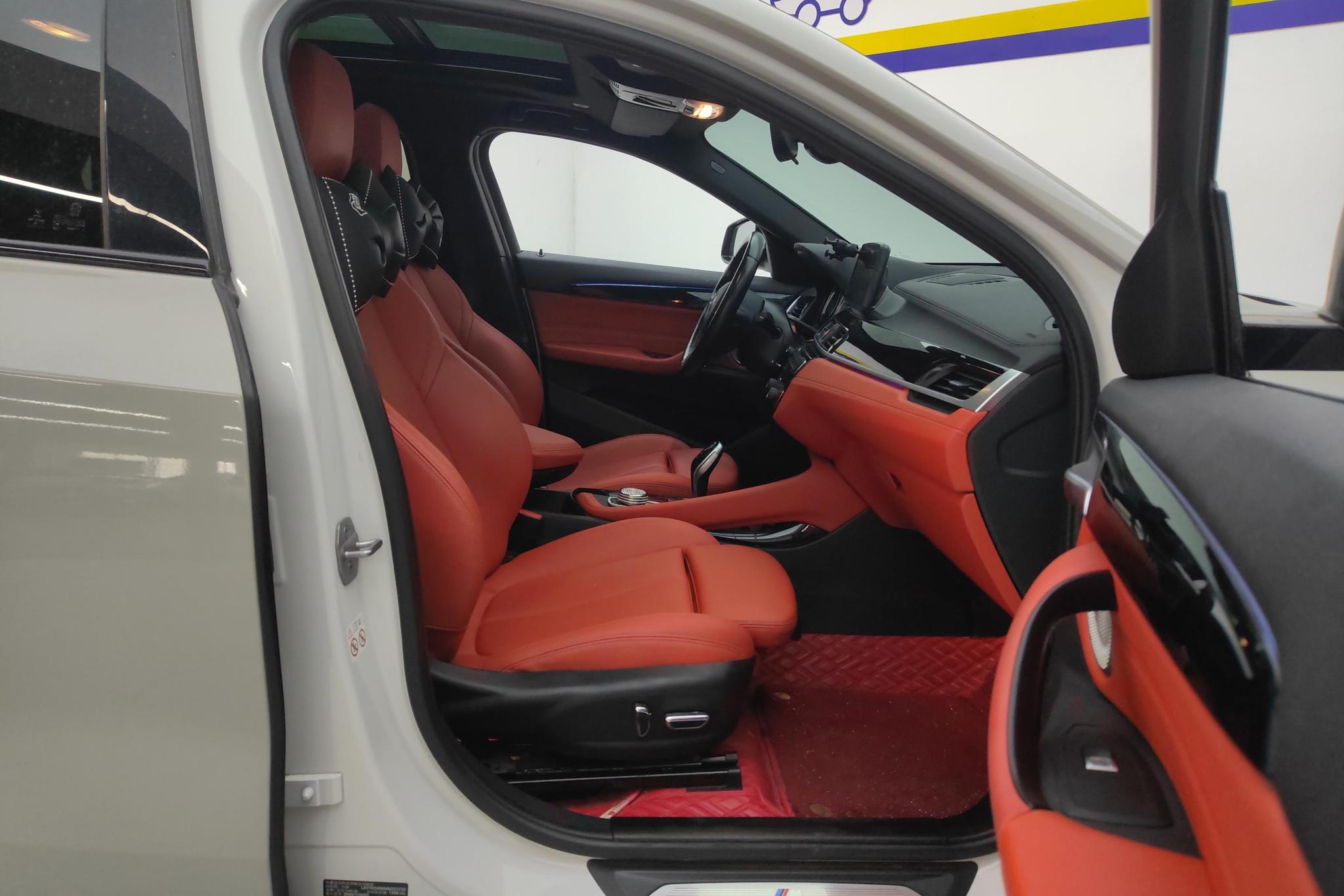 BMW X2 2021 sDrive25i Lead M
