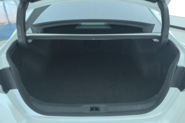 Nissan Teana 2022 2.0 L XL-TLS — фото 17