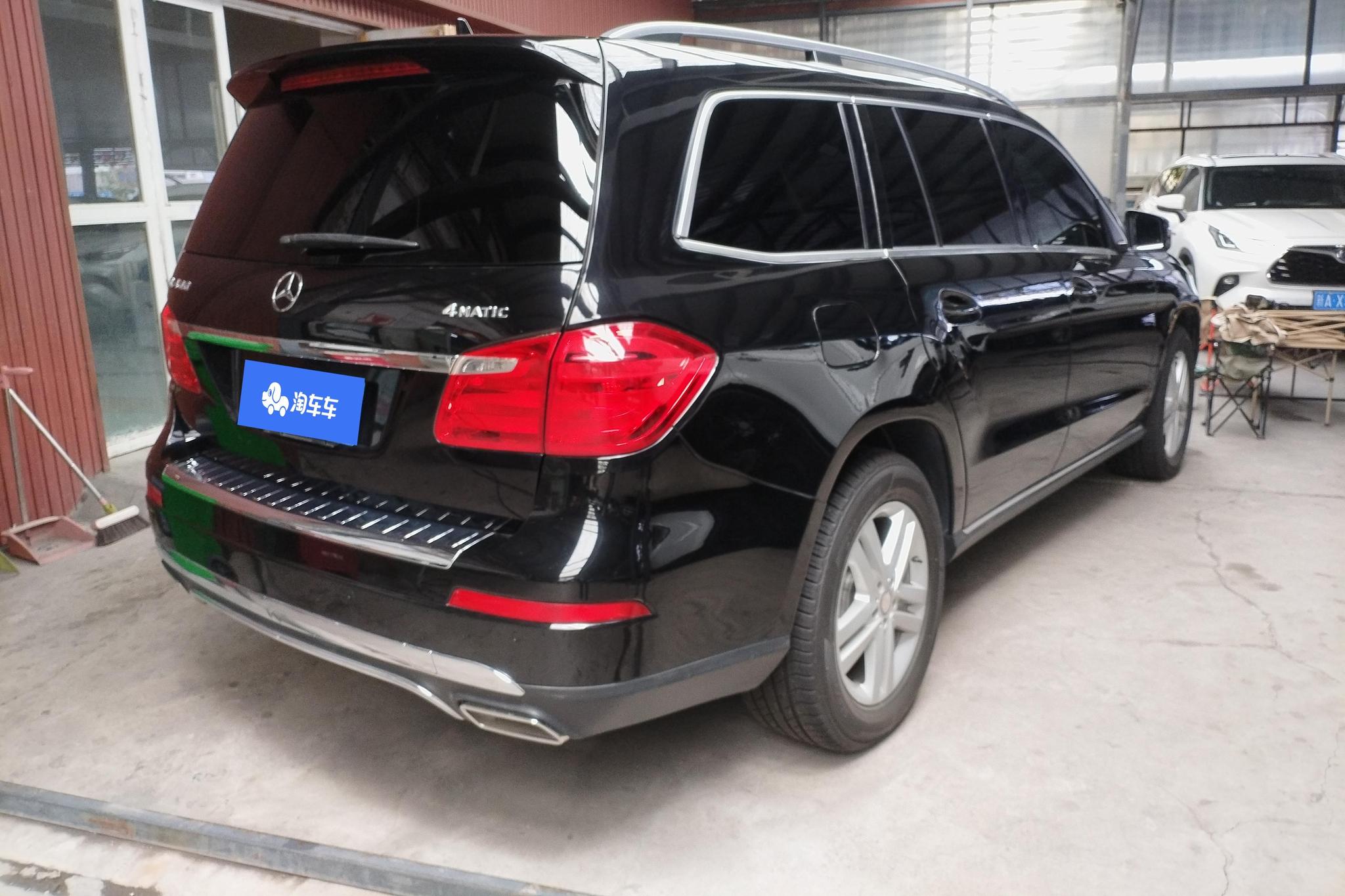 Mercedes-Benz GL 2015 GL 400 4MATIC