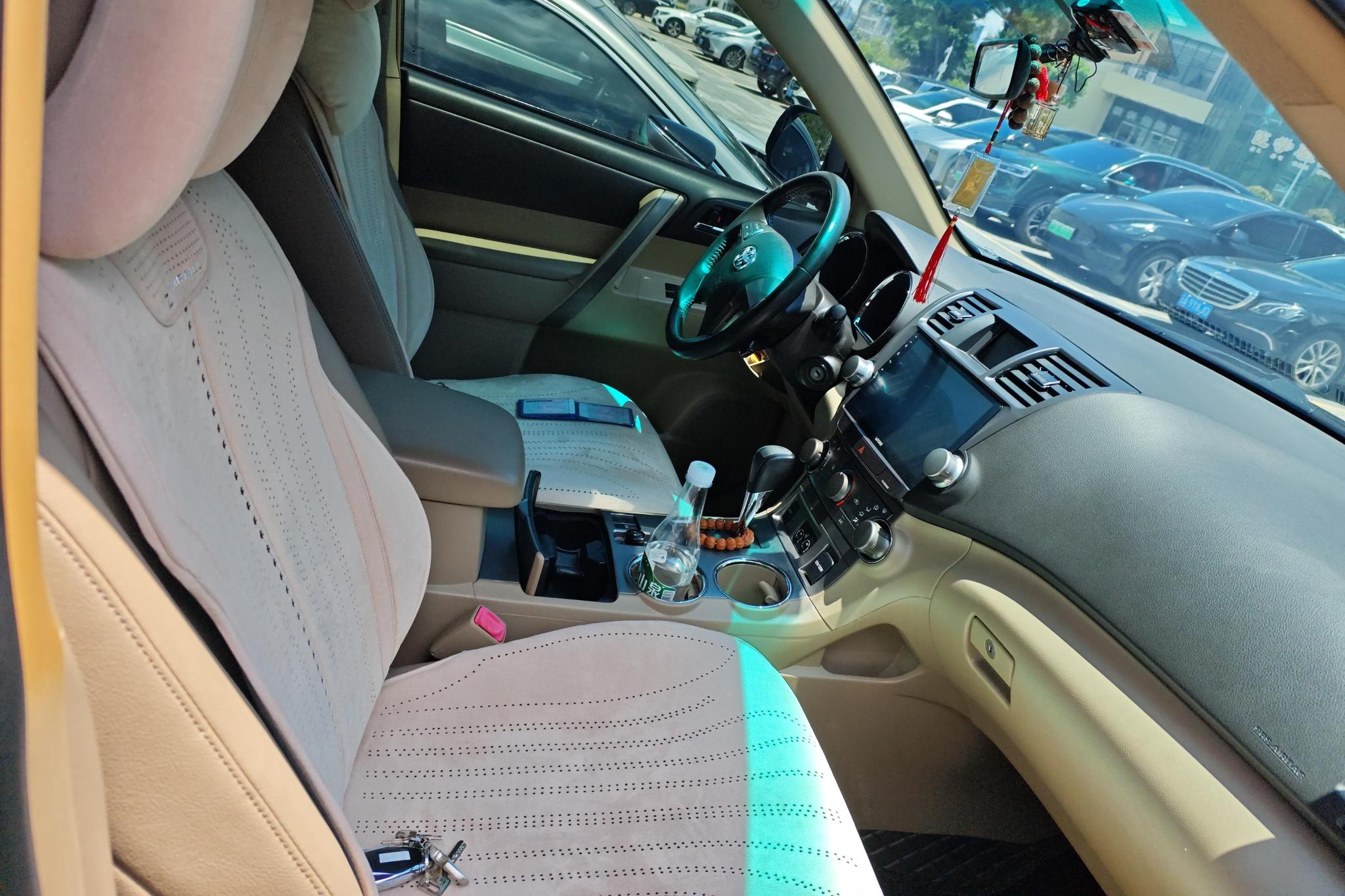 Toyota Highlander 2009 2.7L 5 мест Sport