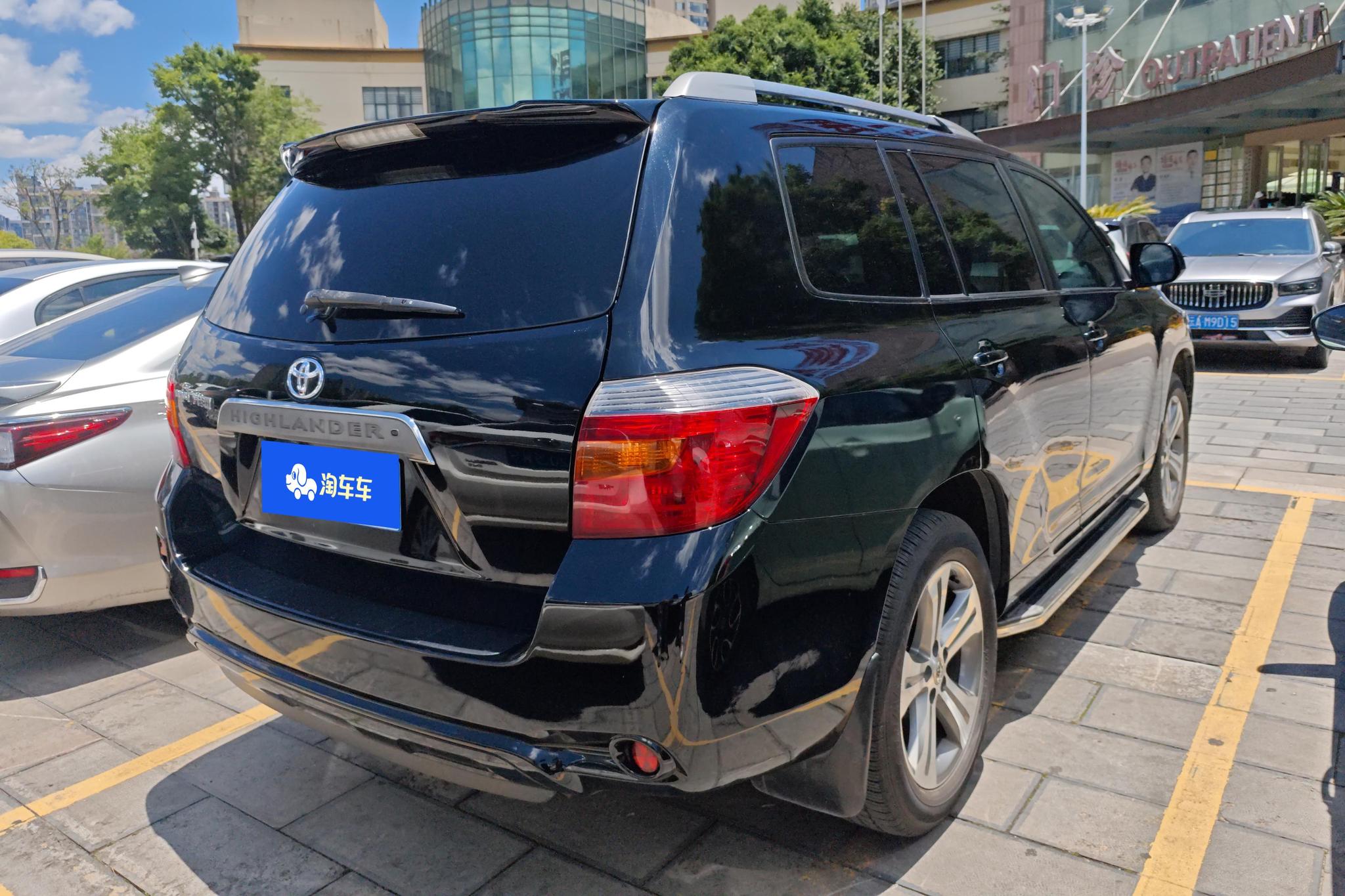 Toyota Highlander 2009 2.7L 5 мест Sport