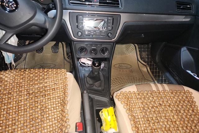 Volkswagen Lavida id 4321049 из Китая 14