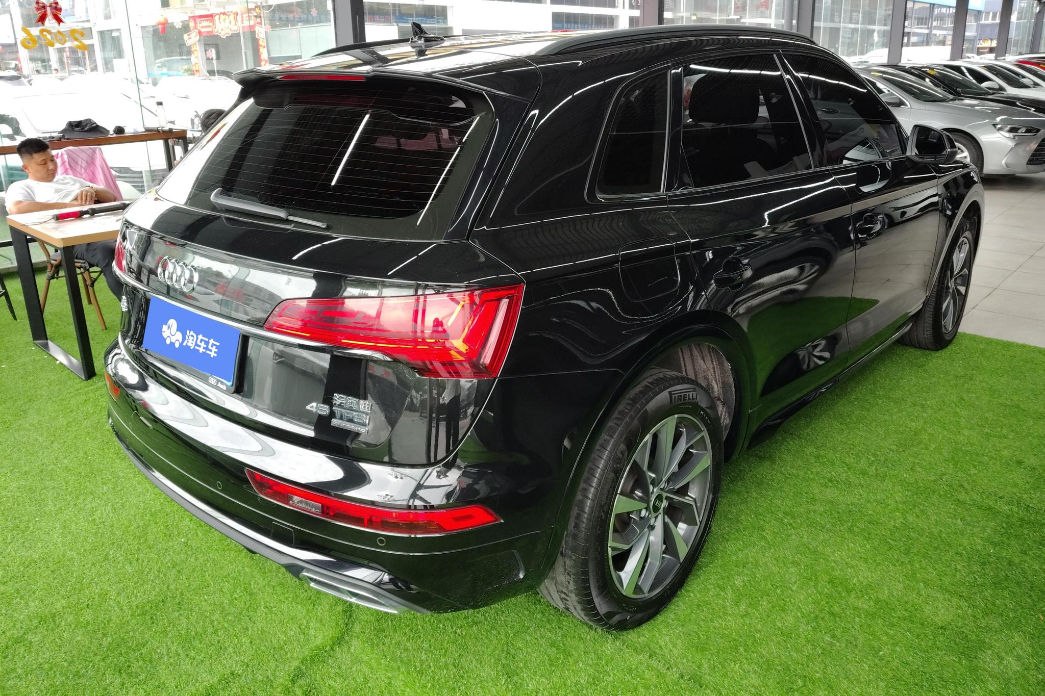 Audi Q5L Sportback 2023 40 TFSI Sport