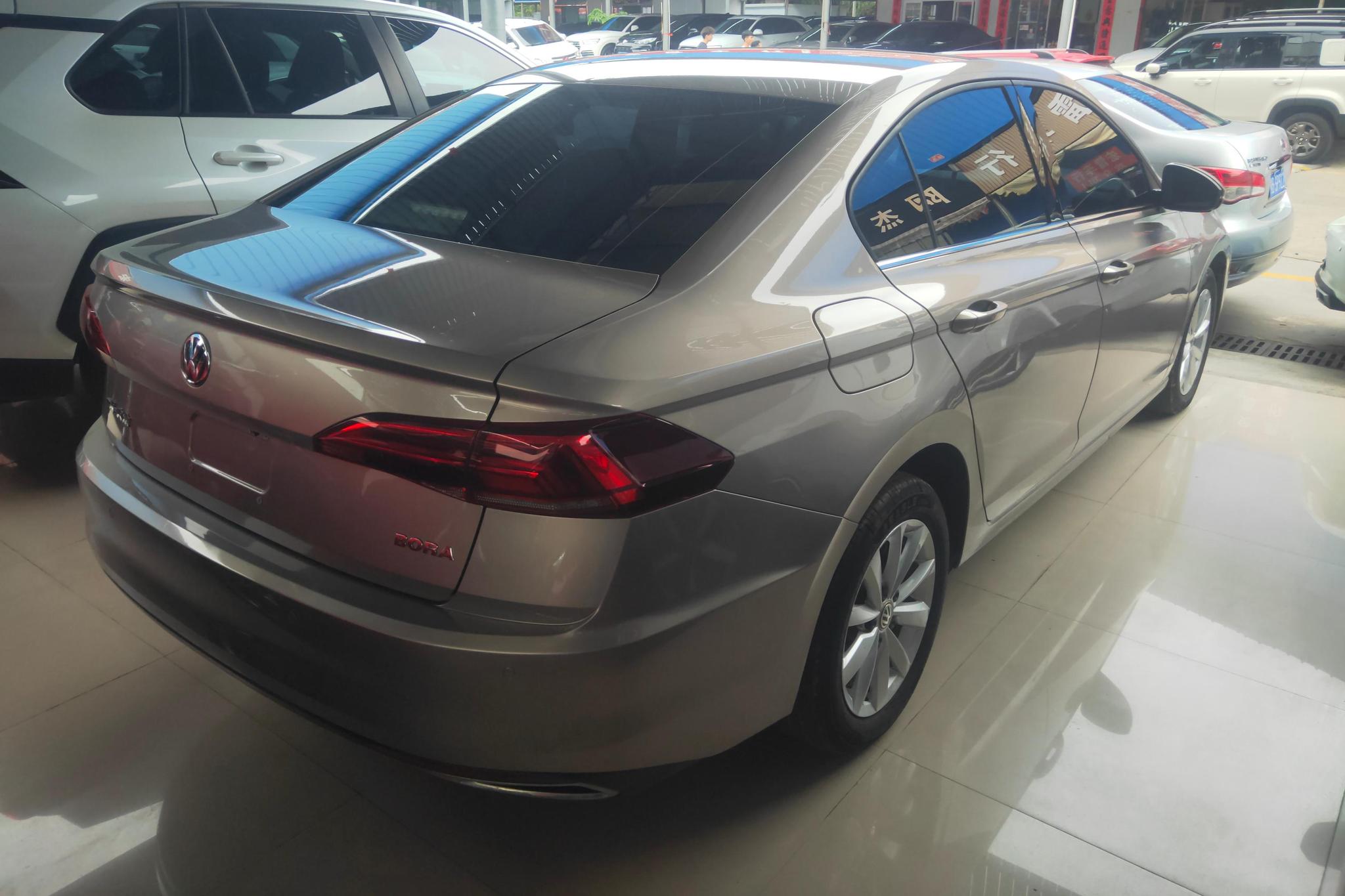 Volkswagen Bora 2018 1.5L AT Comfort