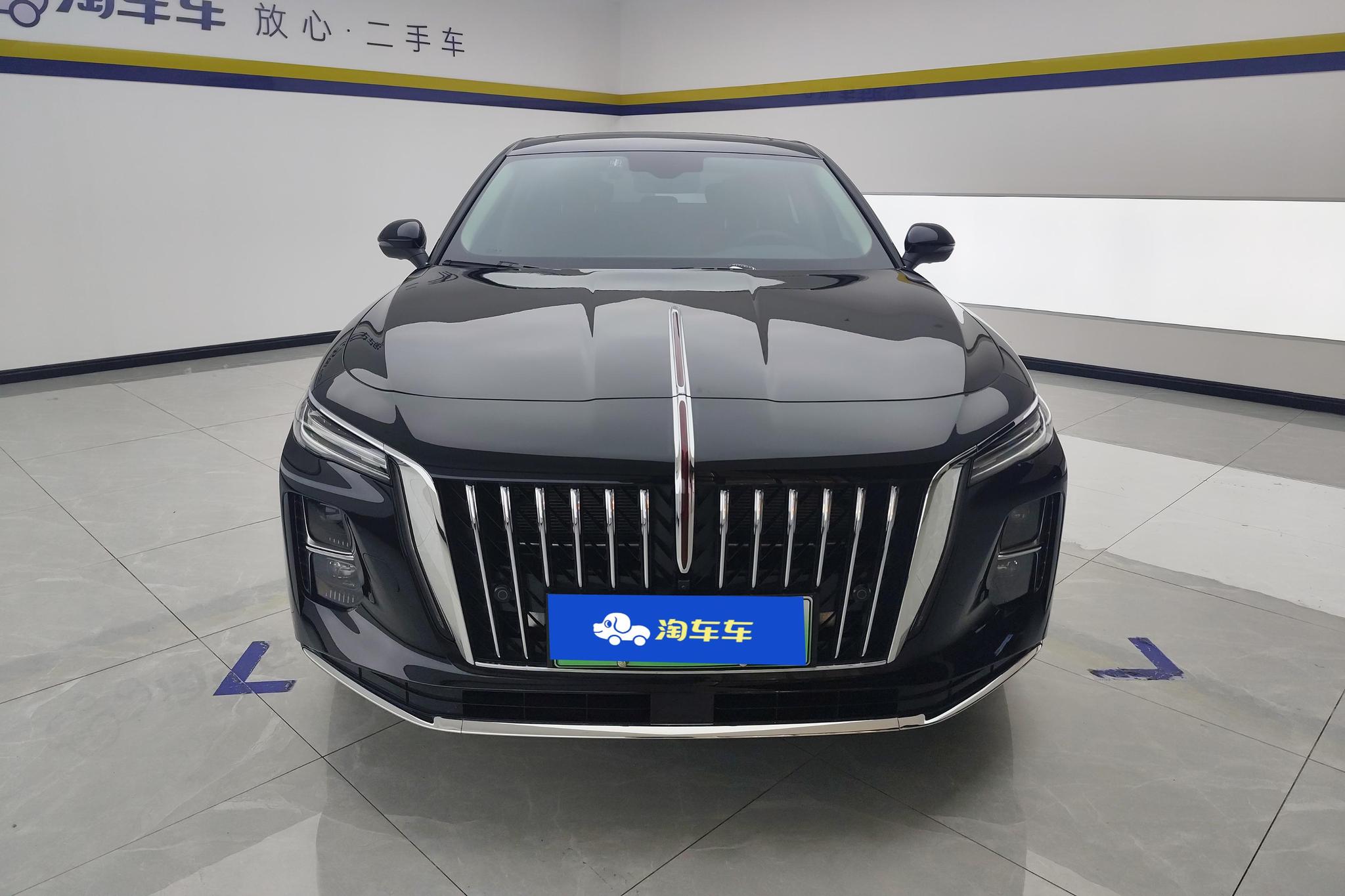 Hongqi H5 PHEV 2025 130