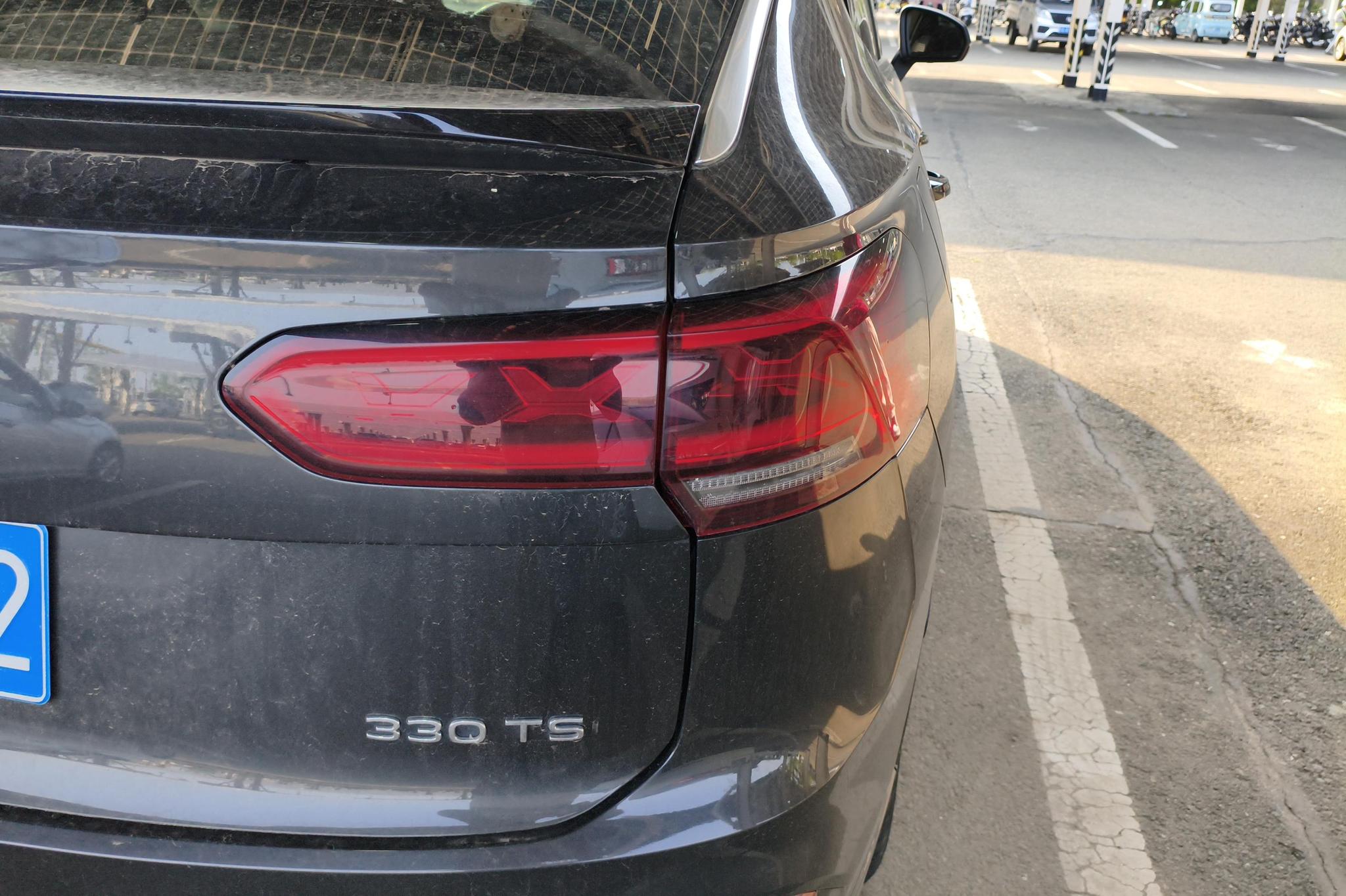 Volkswagen TayronX X 2020 330TSI Luxury Smart Connect