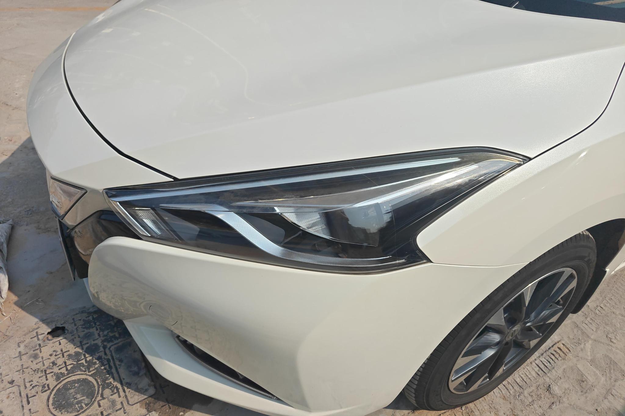 Nissan Bluebird 2019 1.6L MT Fashion V