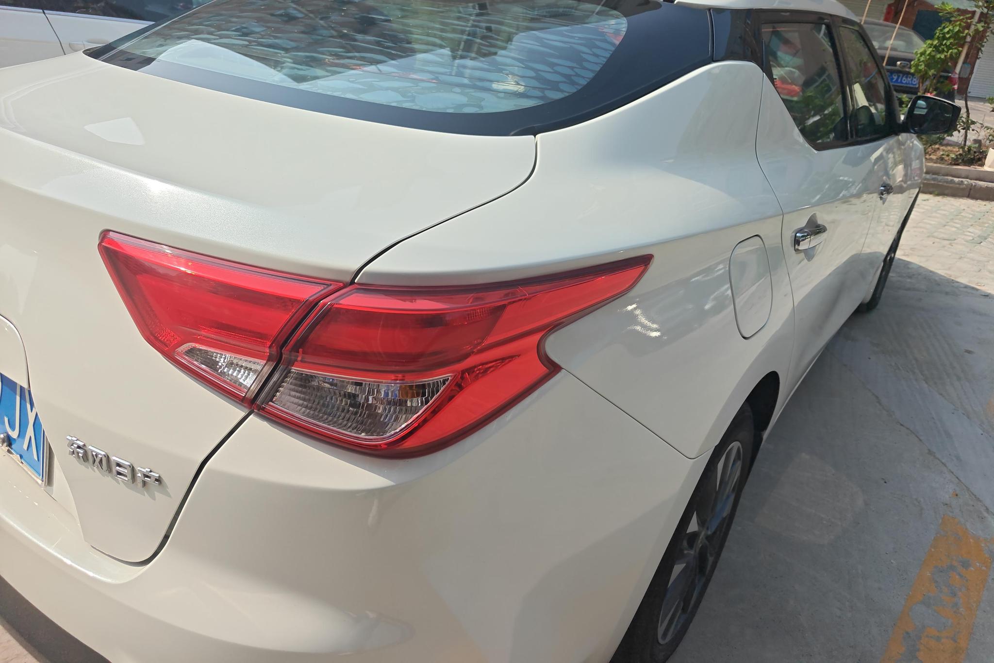 Nissan Bluebird 2019 1.6L MT Fashion V