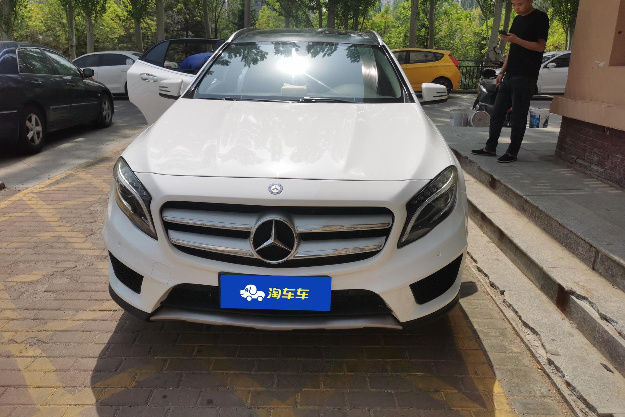 Mercedes-Benz GLA 2017 GLA 200 Fashion