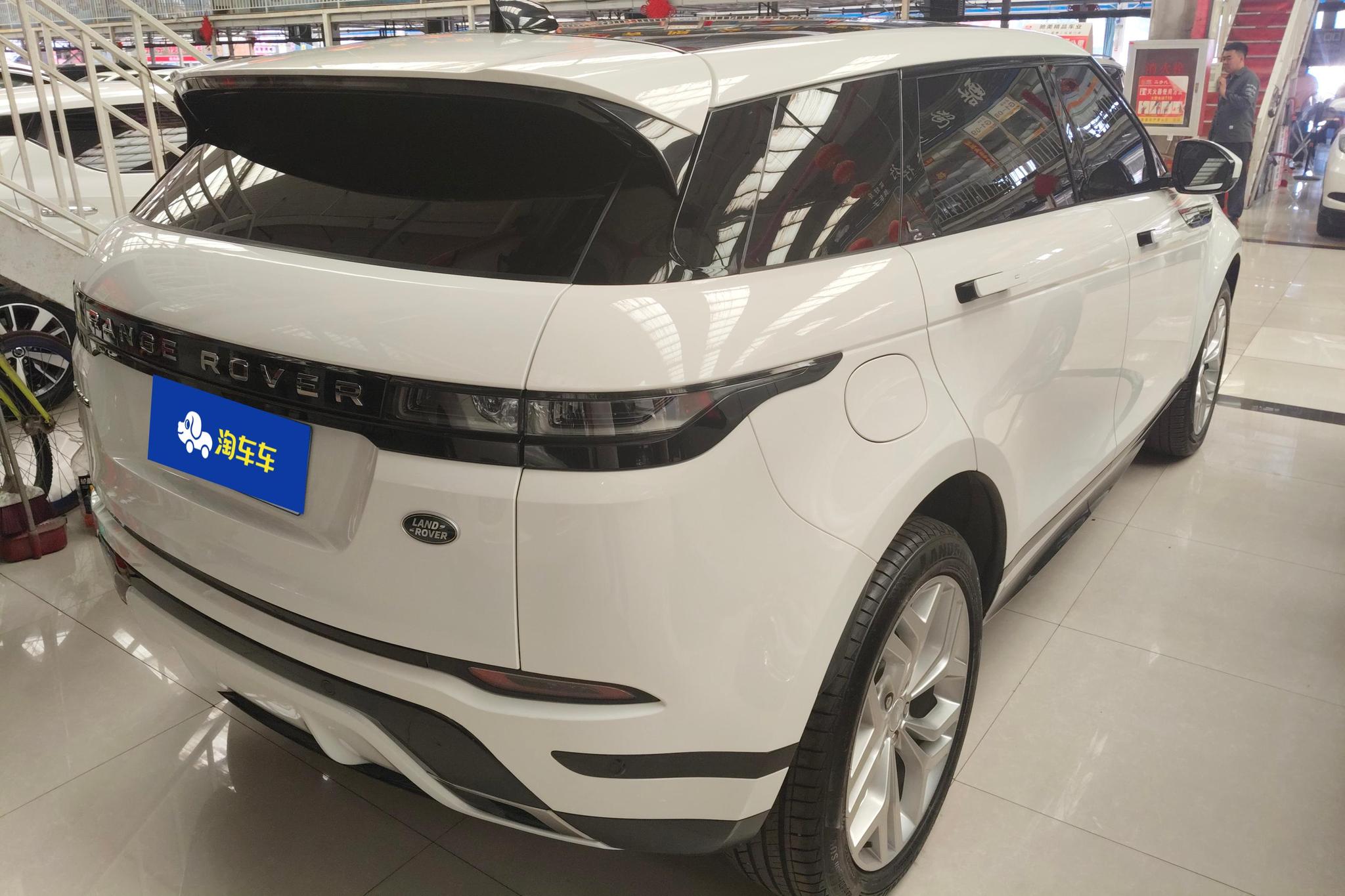 Land Rover Range Rover Evoque 2023 L 200PS R-Dynamic Standard Elite