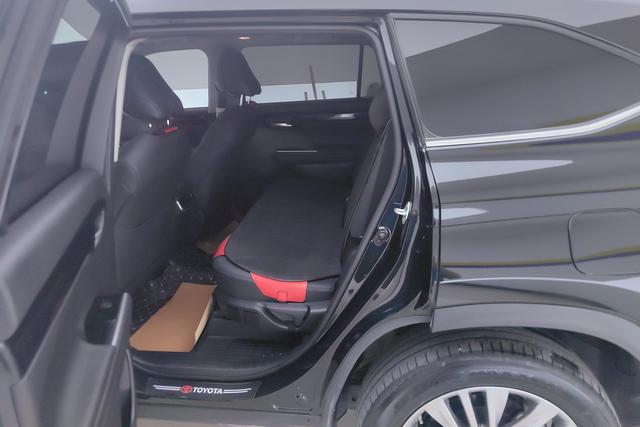 Toyota Highlander 2022 380 T 4 WD 7 — фото 16