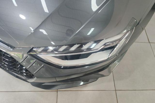 Audi A4L id 4321023 из Китая 8
