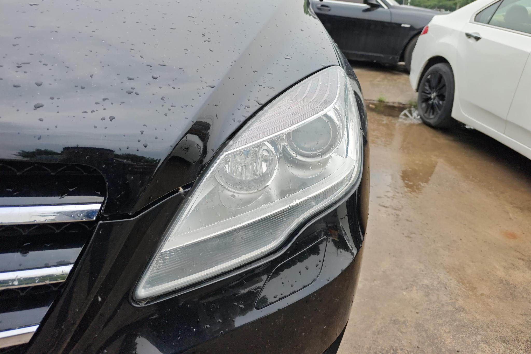 Mercedes-Benz R 2015 R 320 4MATIC Luxury