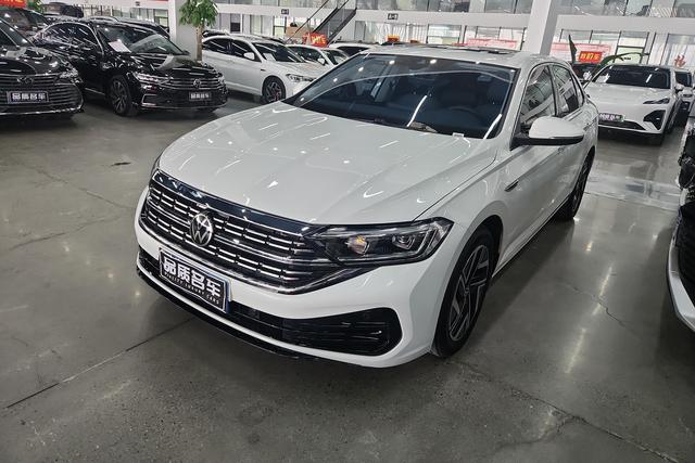 Volkswagen Sagitar id 4321093 из Китая 10