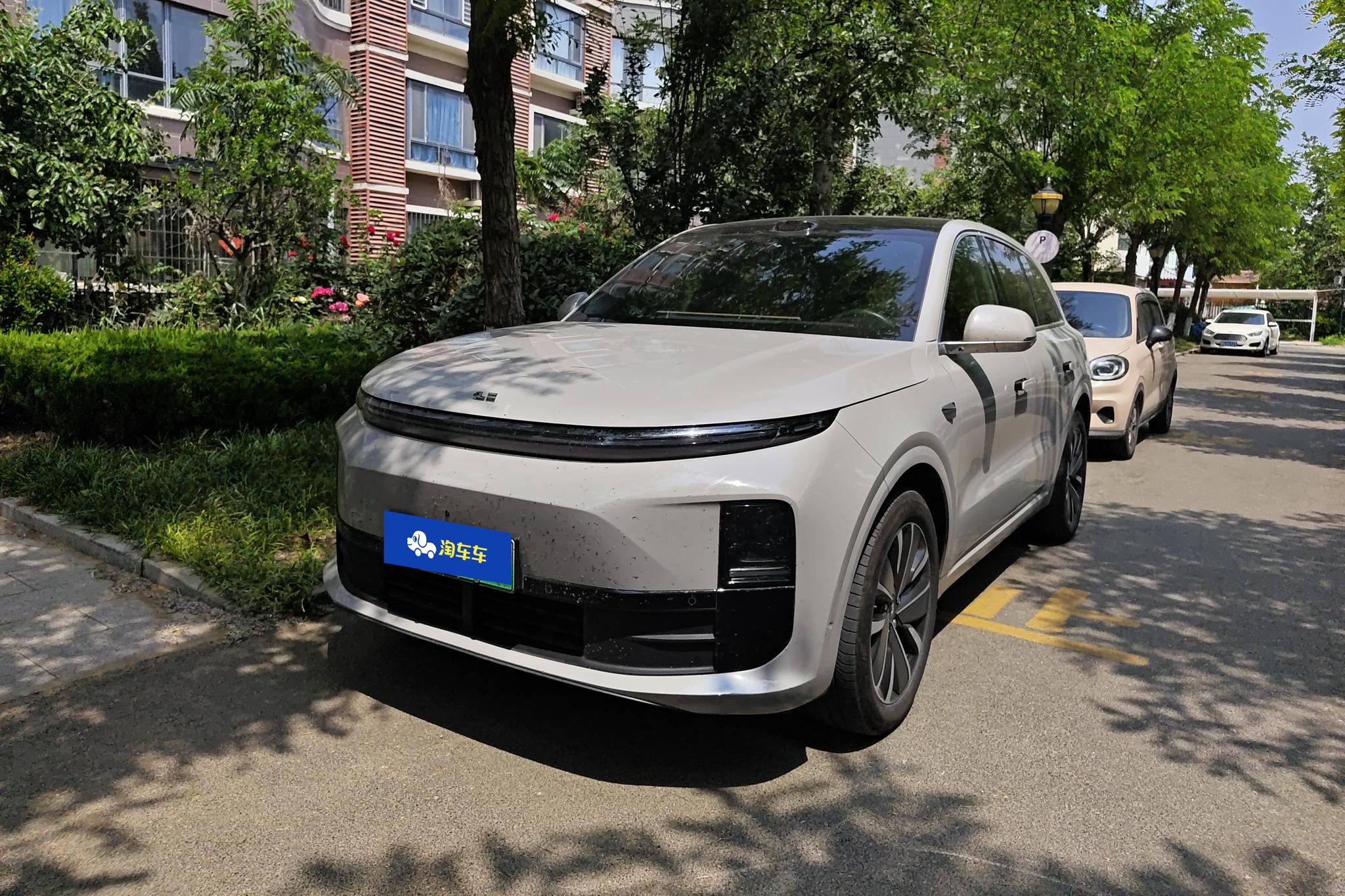 Li Auto L6 2025 Pro