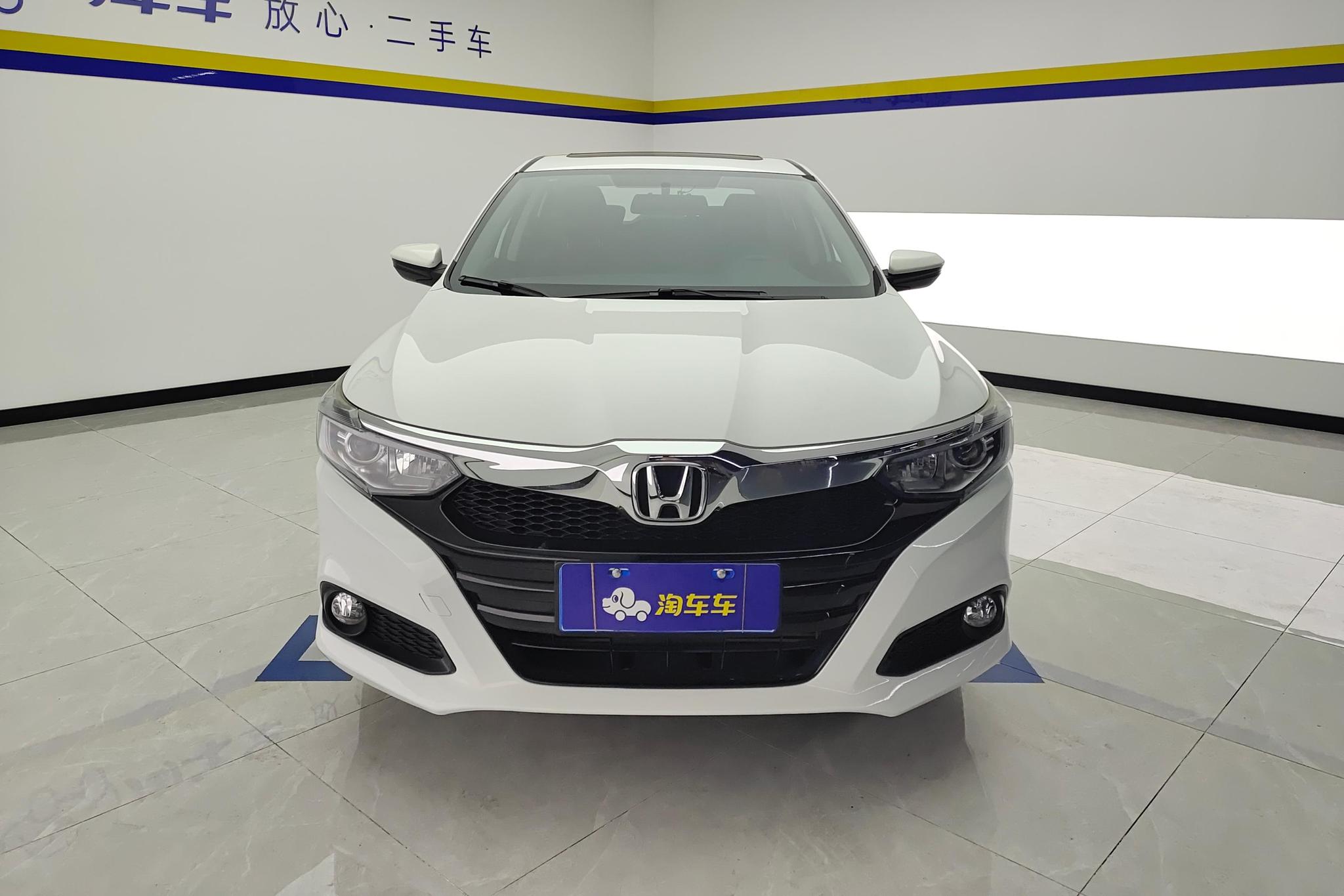 Honda Crider 2019 180Turbo CVT Luxury V
