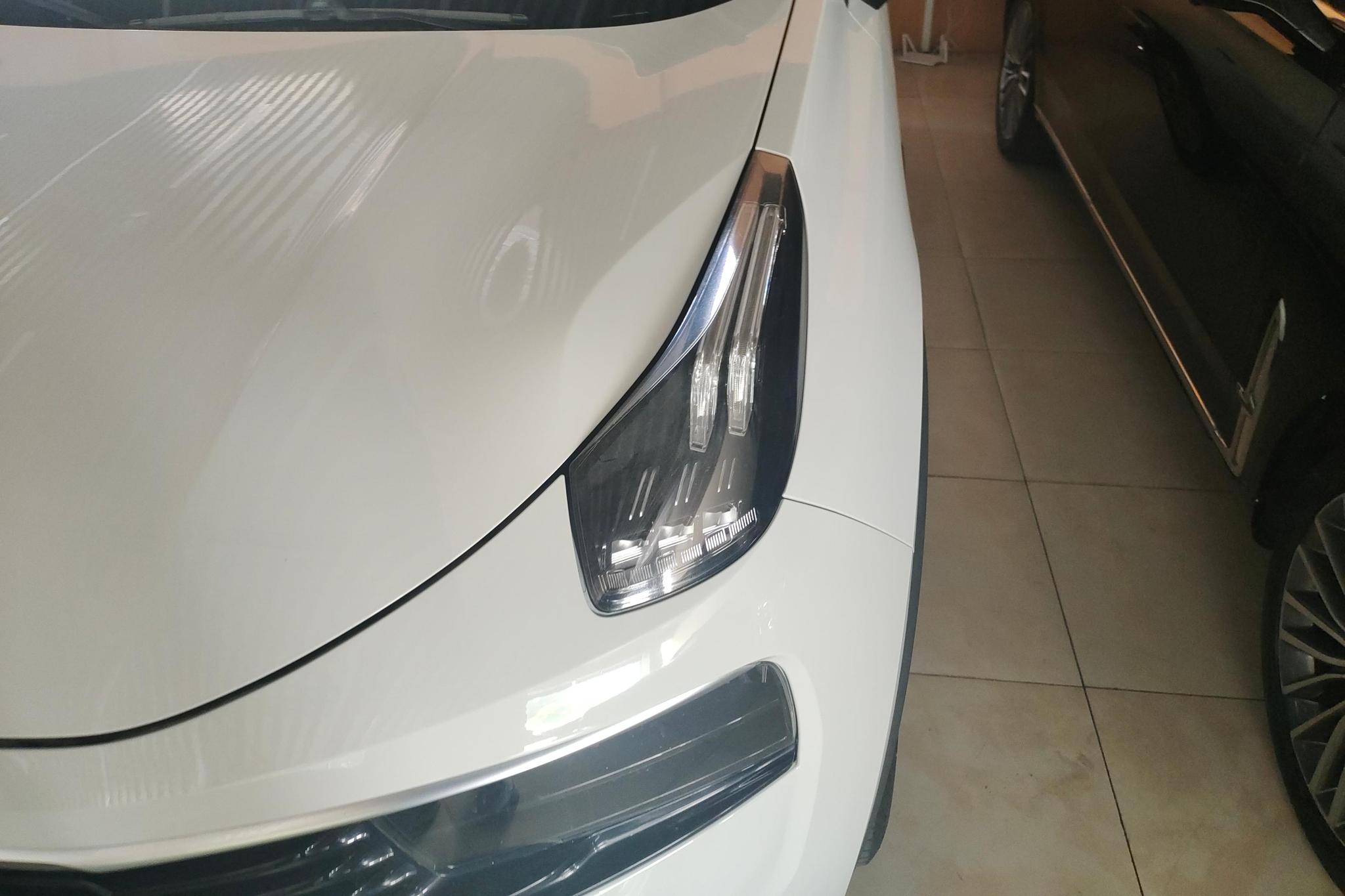 Lynk & Co 01 2017 2.0T Pro