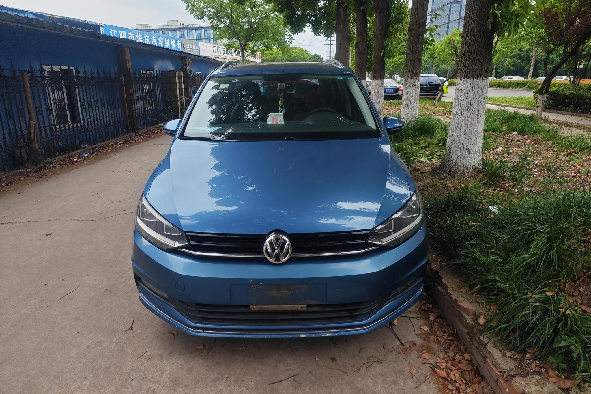 Volkswagen L 2018 280TSI AT Comfort 7 мест V