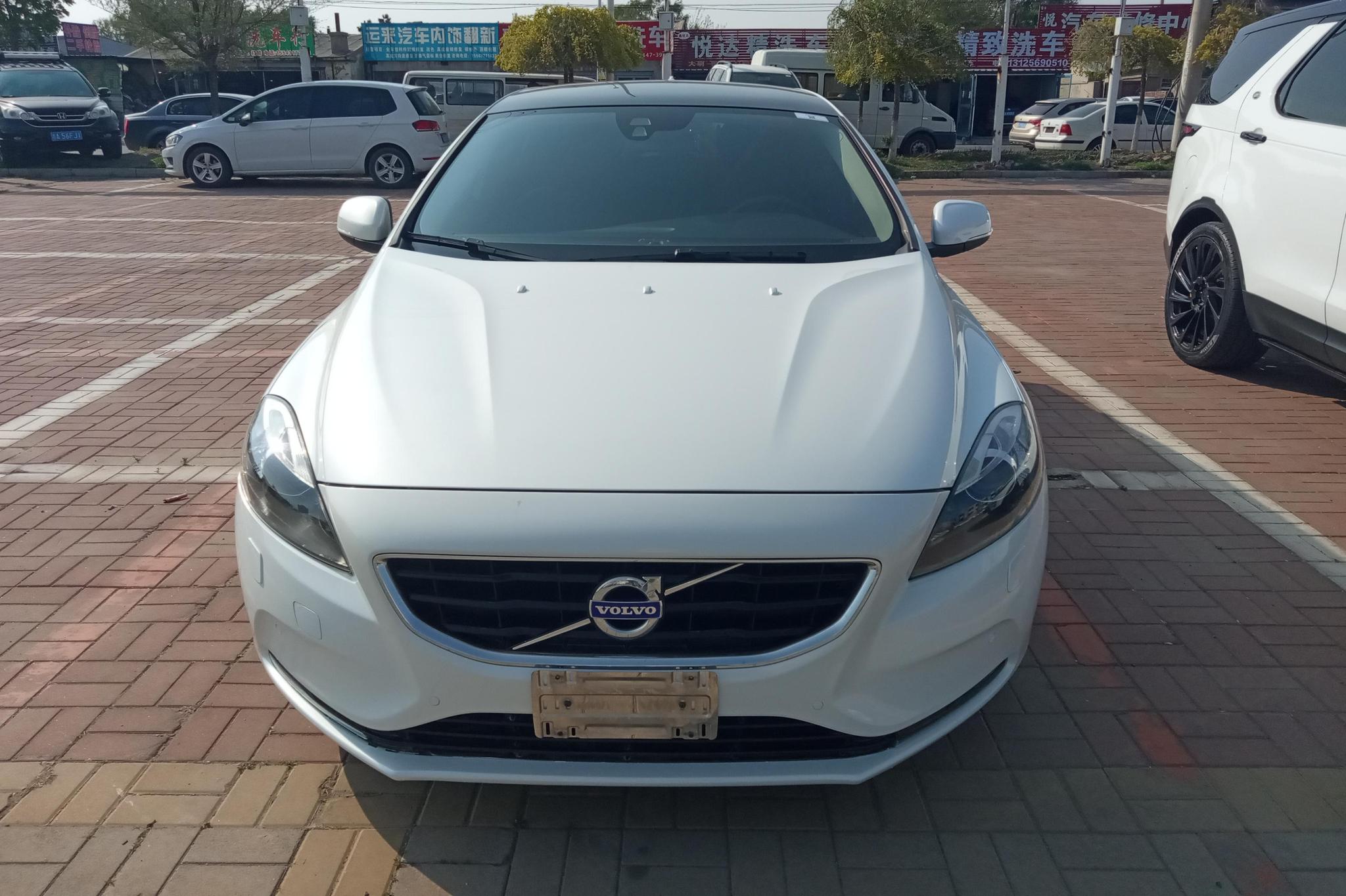 Volvo V40 2016 T4