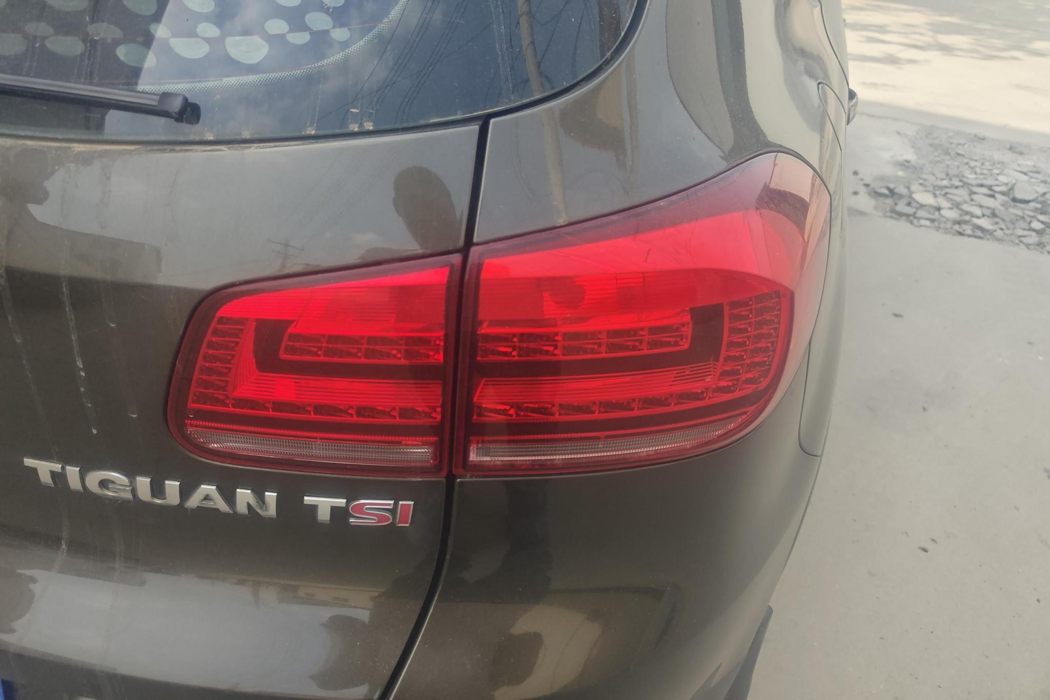 Volkswagen Tiguan 2015 1.8TSI MT