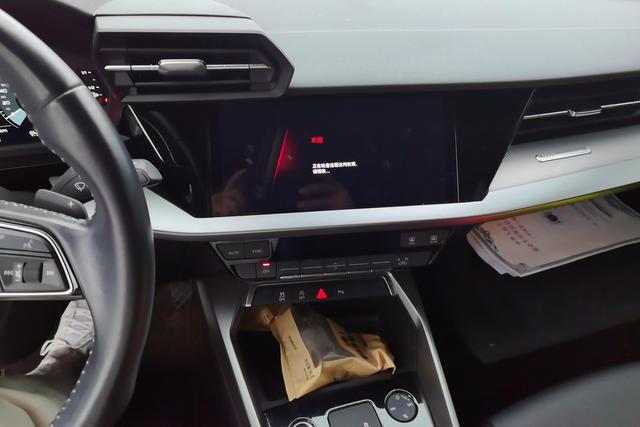 Audi A3 2022 Белый из Китая, фото 3