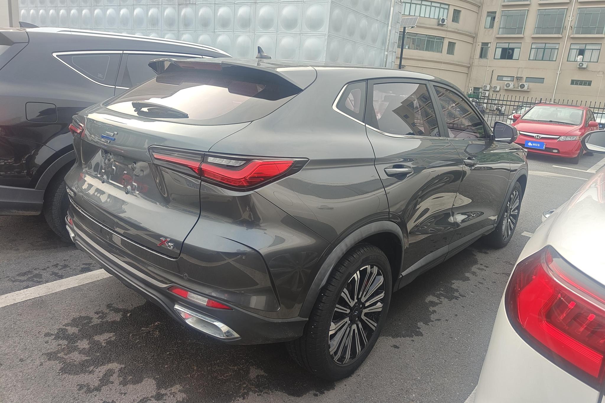 Oshan X5 2021 1.6L CVT Flagship
