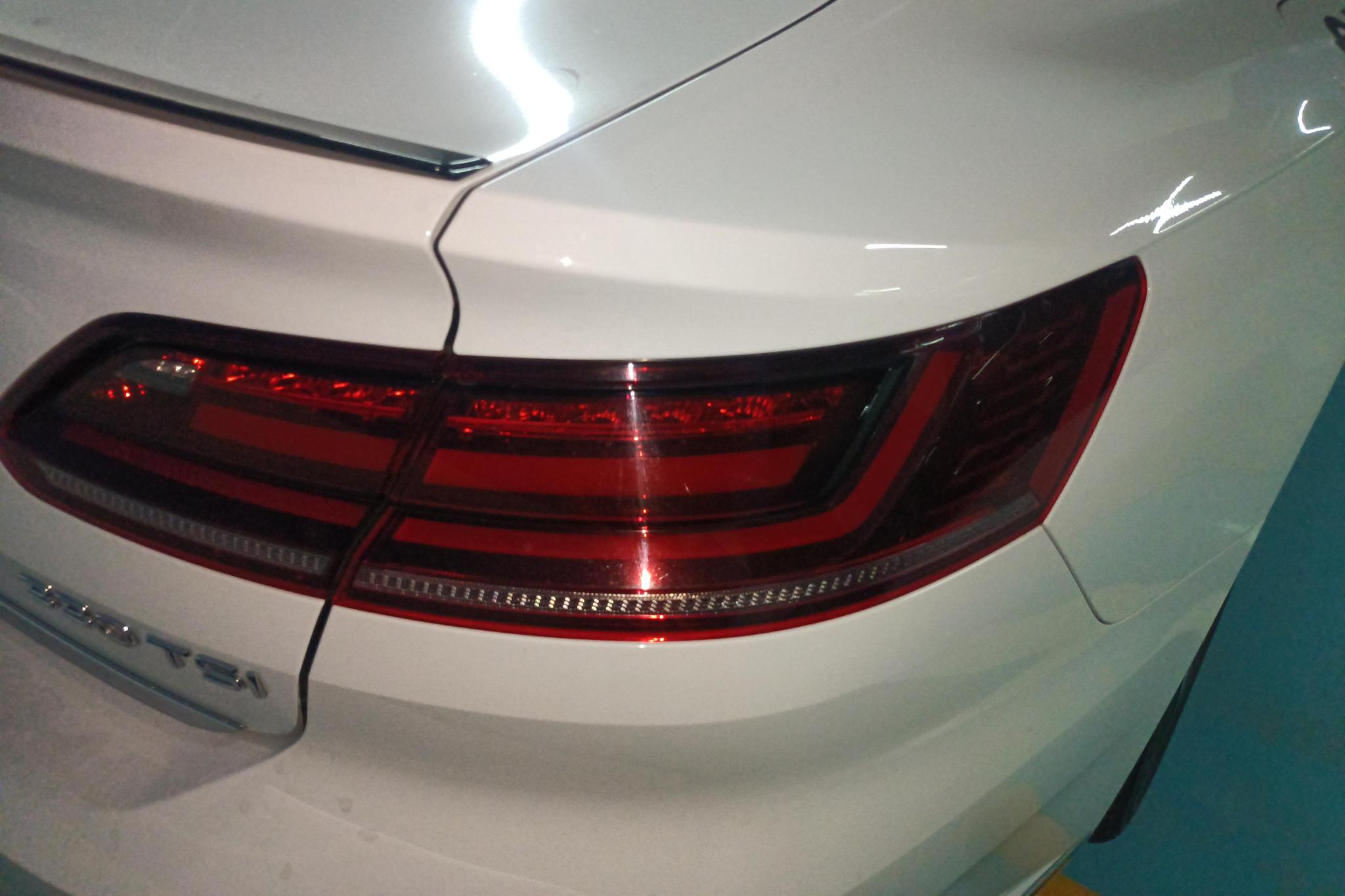 Volkswagen Passat CC CC 2023 330TSI