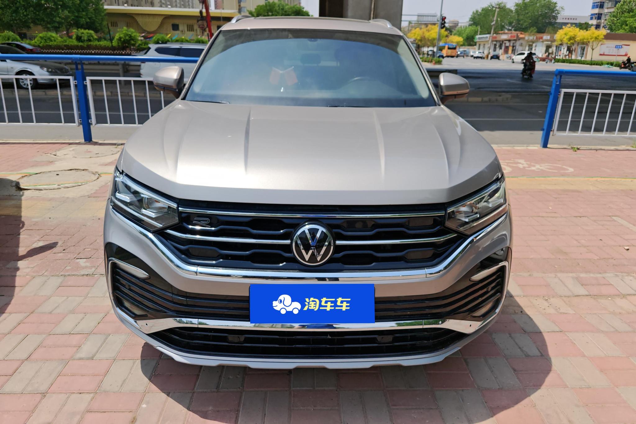 Volkswagen TayronX X 2020 330TSI Luxury Smart Connect