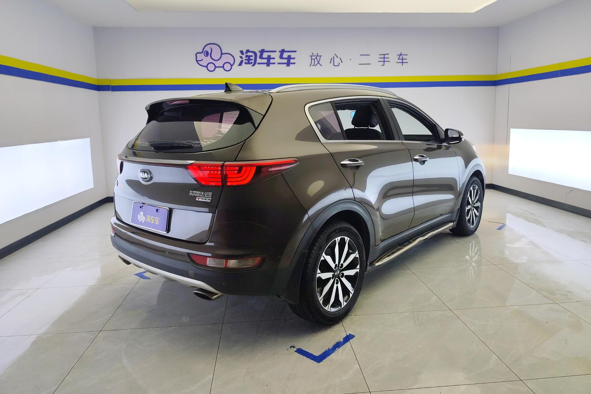Kia KX5 2016 1.6T AT DLX