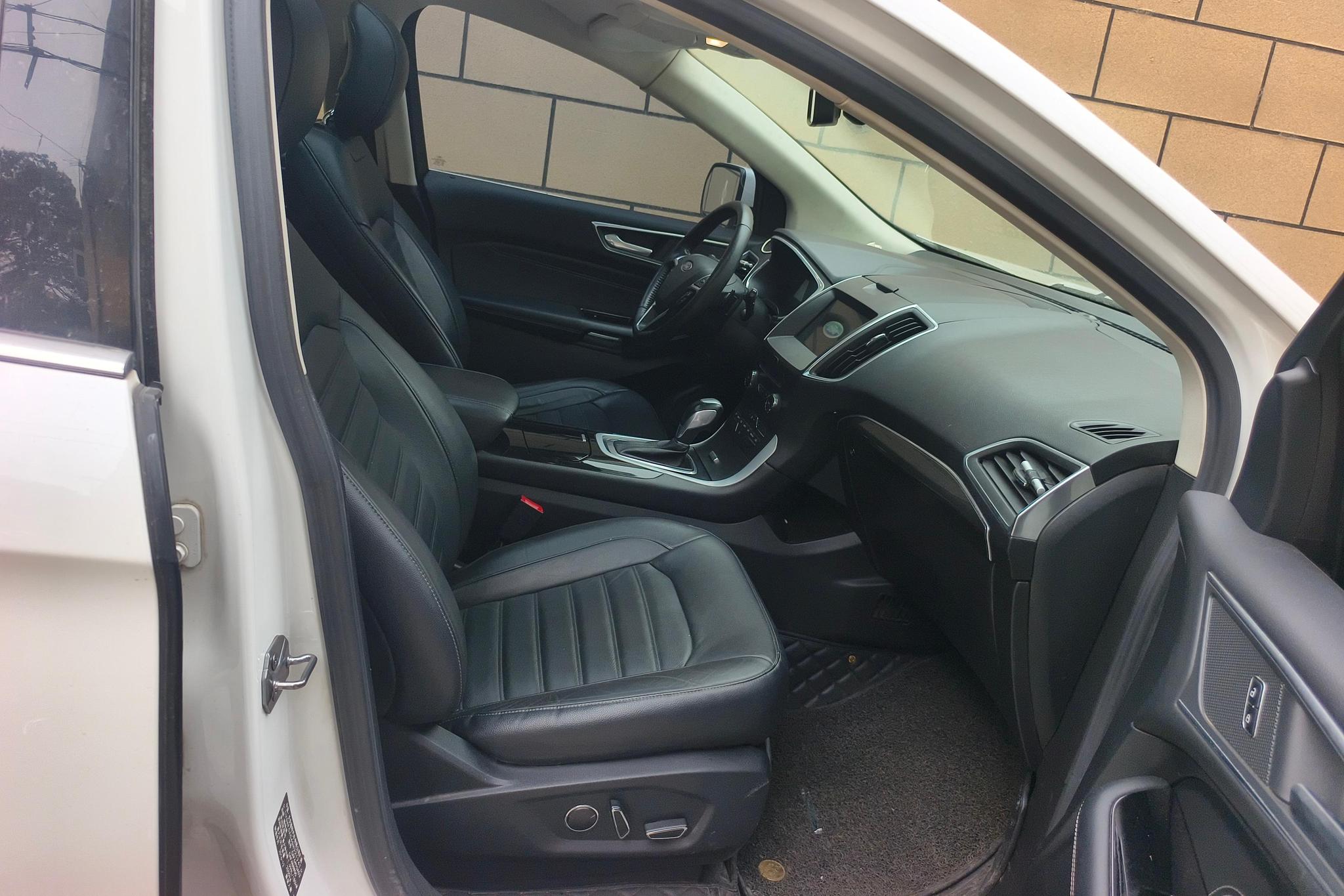 Ford Edge 2016 EcoBoost 245 7 мест