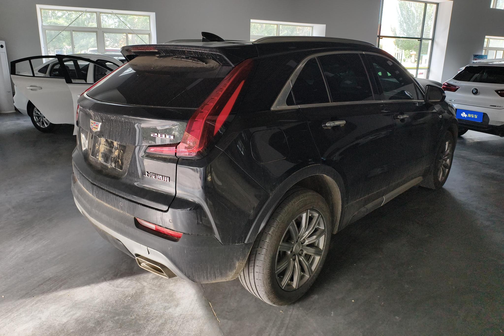 Cadillac XT4 2022 28T Luxury